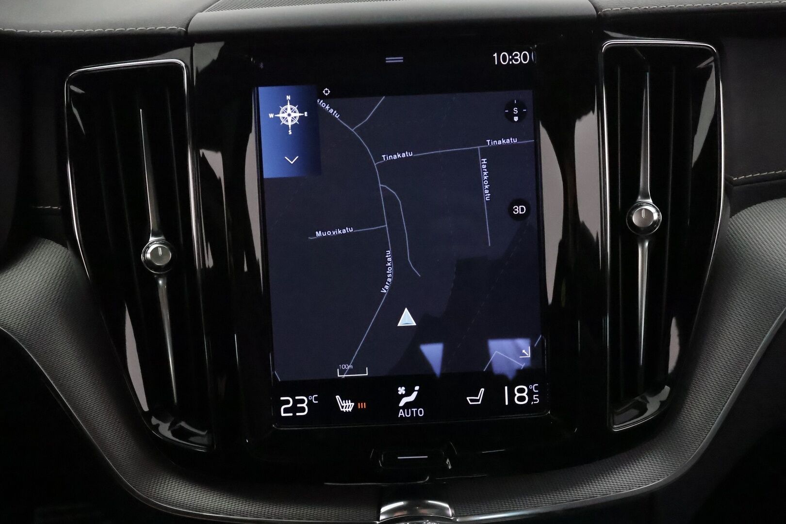 Volvo XC60 2021 T6 TwE AWD Business R-Design aut **Panorama / Webasto / Adapt.Vakkari / Full-LED / P.Kamera / Sporttipenkki Muistilla** - 1-om Suomi-auto / Akku kuntotarkastettu /  2x Latauskaapelit / Kahdet Renkaat / Merkkihuollettu!