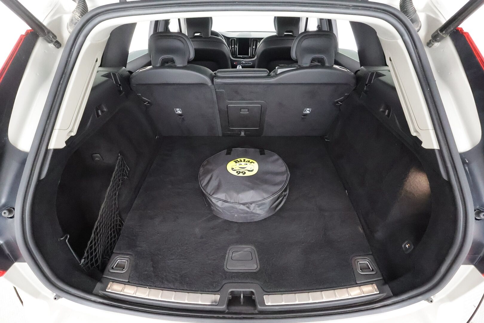 Volvo XC60 2021 T8 TwE AWD Business Inscription aut. - | ACC | Webasto | Koukku | High Performance audio | LED | Panorama | Muistipenkki | Sporttipenkit | P.Kamera | Keyless | Apple&Android | 1.Om Suomi-auto | Kahdet Renkaat |