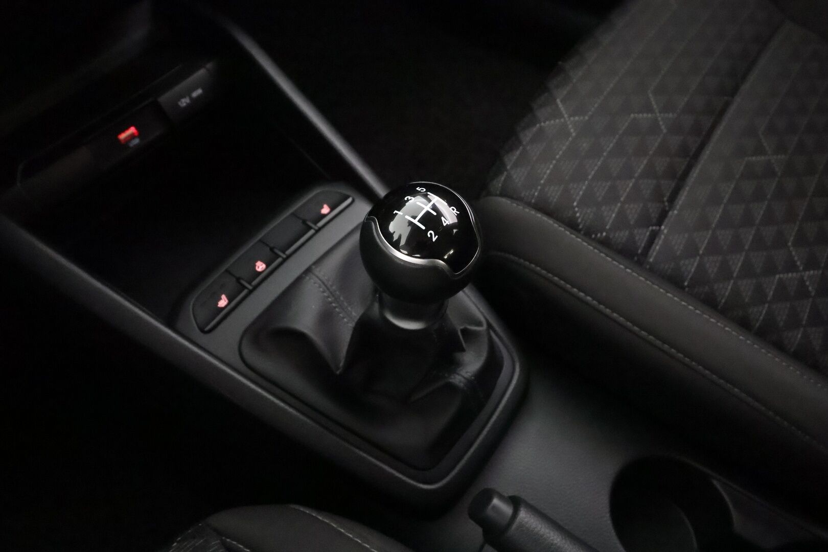 Kia Rio 2021 1,2 LX * Vakkari / Ilmastointi / Bluetooth / 2xRenkaat / Ratinlämmitin * - Suomi-auto / Juuri huollettu