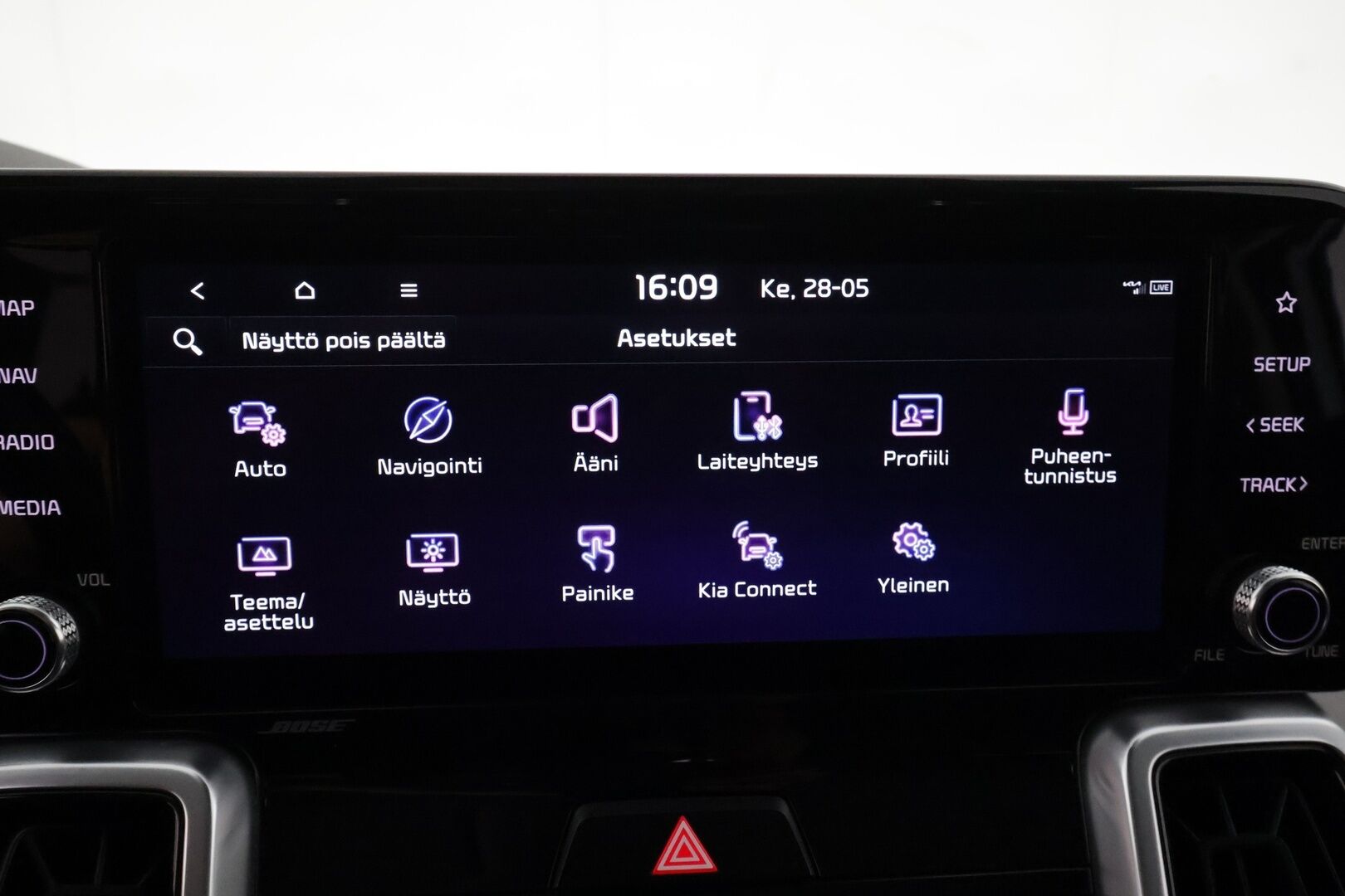 Kia Sorento 2021 1,6 T-GDI Plug-in Hybrid AWD Business AT 5P **Adapt. vakkari / Bose / 360 Kamera / Nahkasisusta / Keyless / Apple&Android** - 3,99 % KORKOTARJOUS TÄHÄN AUTOON - 31.5. ASTI! - 1-om. Suomi-auto / Akku kuntotarkistettu! / Juuri katsastettu!