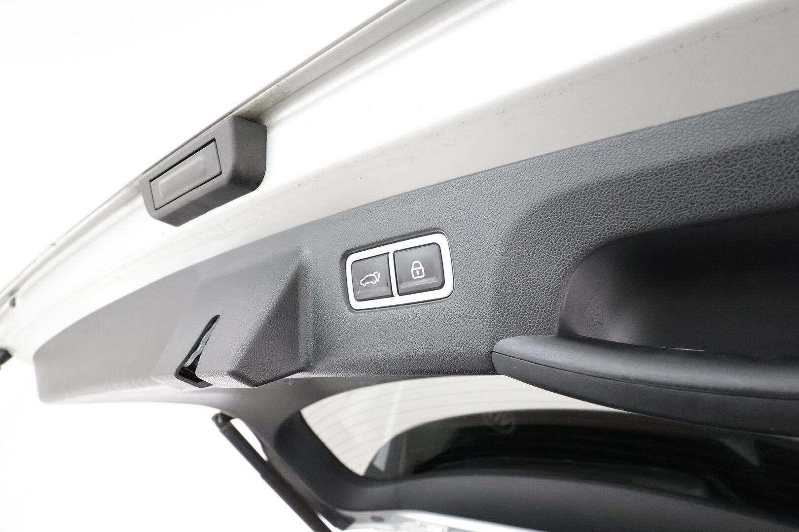 Kia Sorento 2021 1,6 T-GDI Plug-in Hybrid AWD Business AT 5P **Adapt. vakkari / Bose / 360 Kamera / Nahkasisusta / Keyless / Apple&Android** - 3,99 % KORKOTARJOUS TÄHÄN AUTOON - 31.5. ASTI! - 1-om. Suomi-auto / Akku kuntotarkistettu! / Juuri katsastettu!