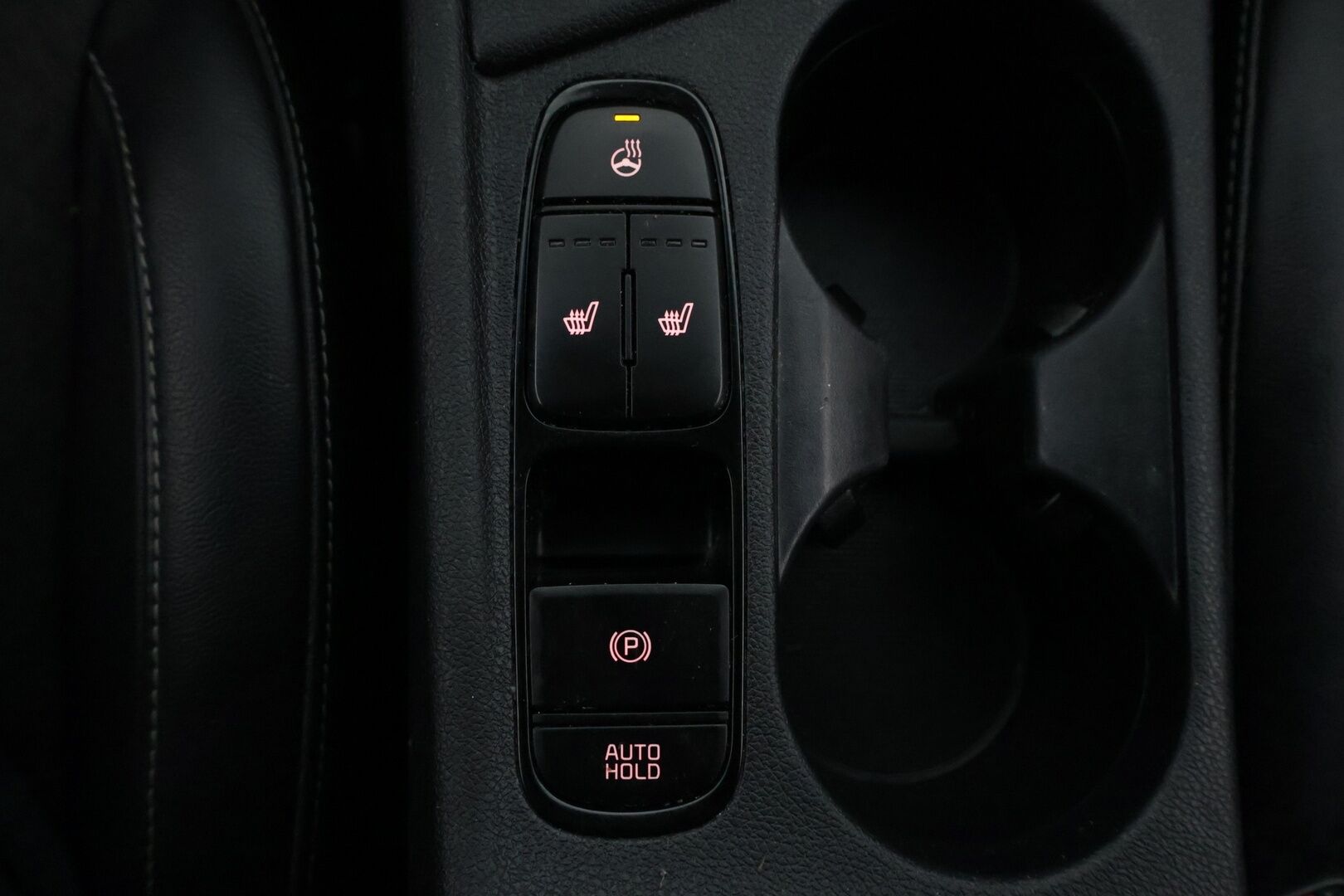 Kia Niro 2021 1,6 GDI Hybrid LX DCT *1-om Suomi-auto / ACC / P.Kamera / JBL* - / 2x renkaat aluvanteilla / 1-om Suomi-auto / metalliväri /