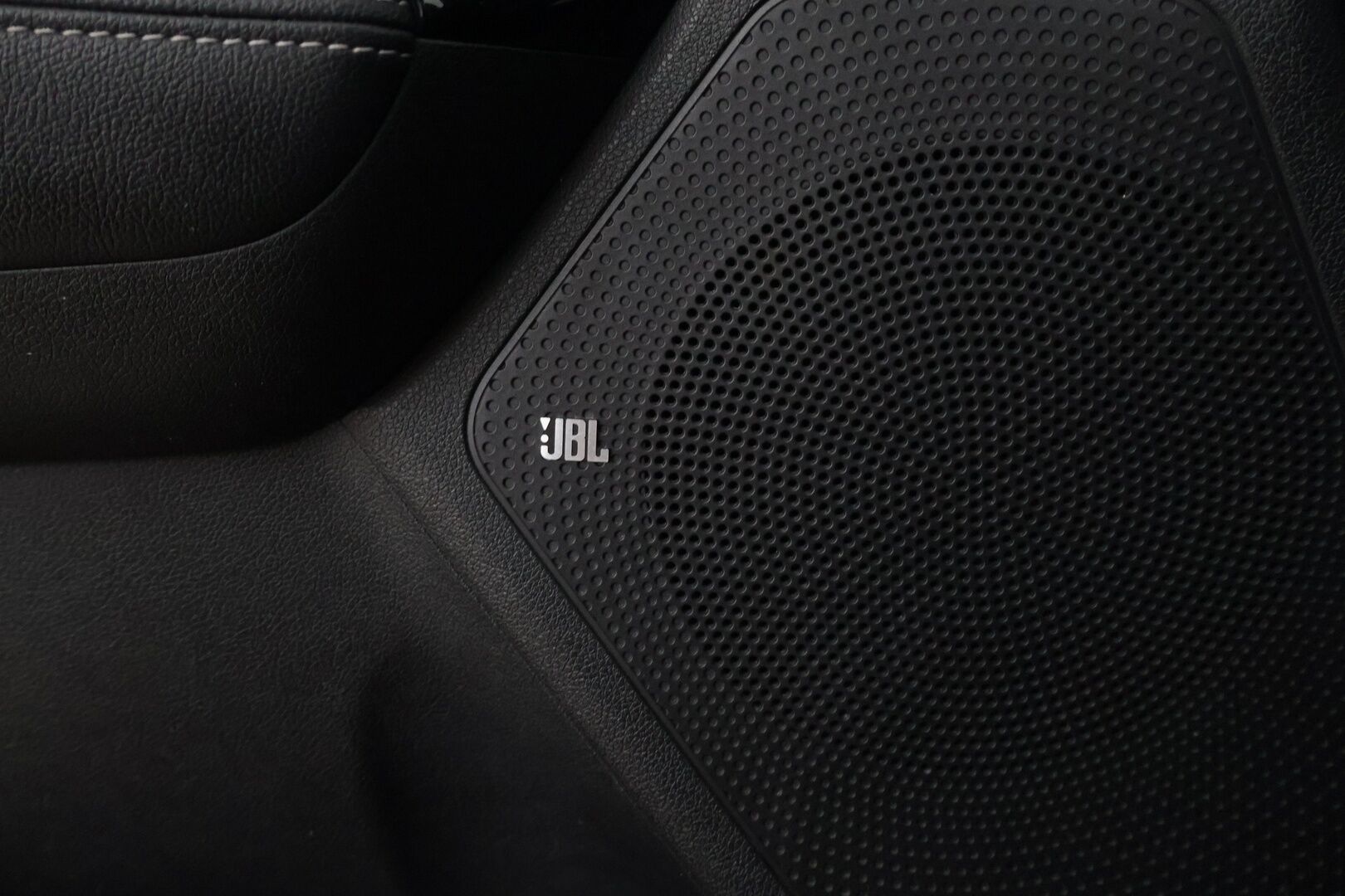 Kia Niro 2021 1,6 GDI Hybrid LX DCT *1-om Suomi-auto / ACC / P.Kamera / JBL* - / 2x renkaat aluvanteilla / 1-om Suomi-auto / metalliväri /