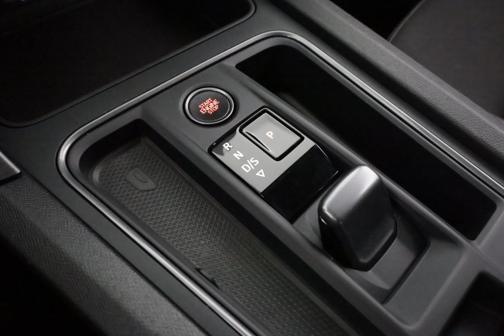 Cupra Formentor 2021 VZ 1.4 PHEV 180 kW e-HYBRID DSG - | ACC | DCC | Panorama | Puolinahat | Sporttipenkit | P.kamera | Digimittaristo | Lane Assist | Side Assist | Keyless | Merkkihuollettu | 2x renkaat aluin | 