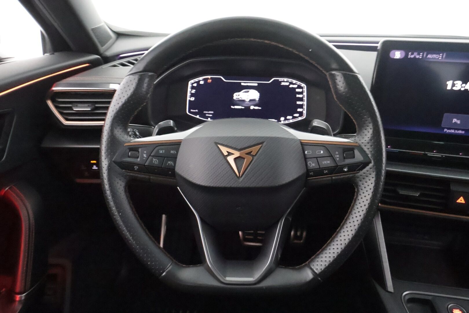 Cupra Formentor 2021 VZ 1.4 PHEV 180 kW e-HYBRID DSG - | ACC | DCC | Panorama | Puolinahat | Sporttipenkit | P.kamera | Digimittaristo | Lane Assist | Side Assist | Keyless | Merkkihuollettu | 2x renkaat aluin | 