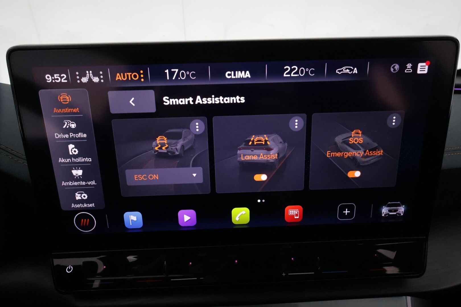 Cupra Formentor 2021 VZ 1.4 PHEV 180 kW e-HYBRID DSG / Panorama / Nahkapenkit / Adapt.vakkari / TULOSSA // - Adapt.Vakkari / Kuljettajan istuin muistilla / Navi / Peruutuskamera / LED-ajovalot / 