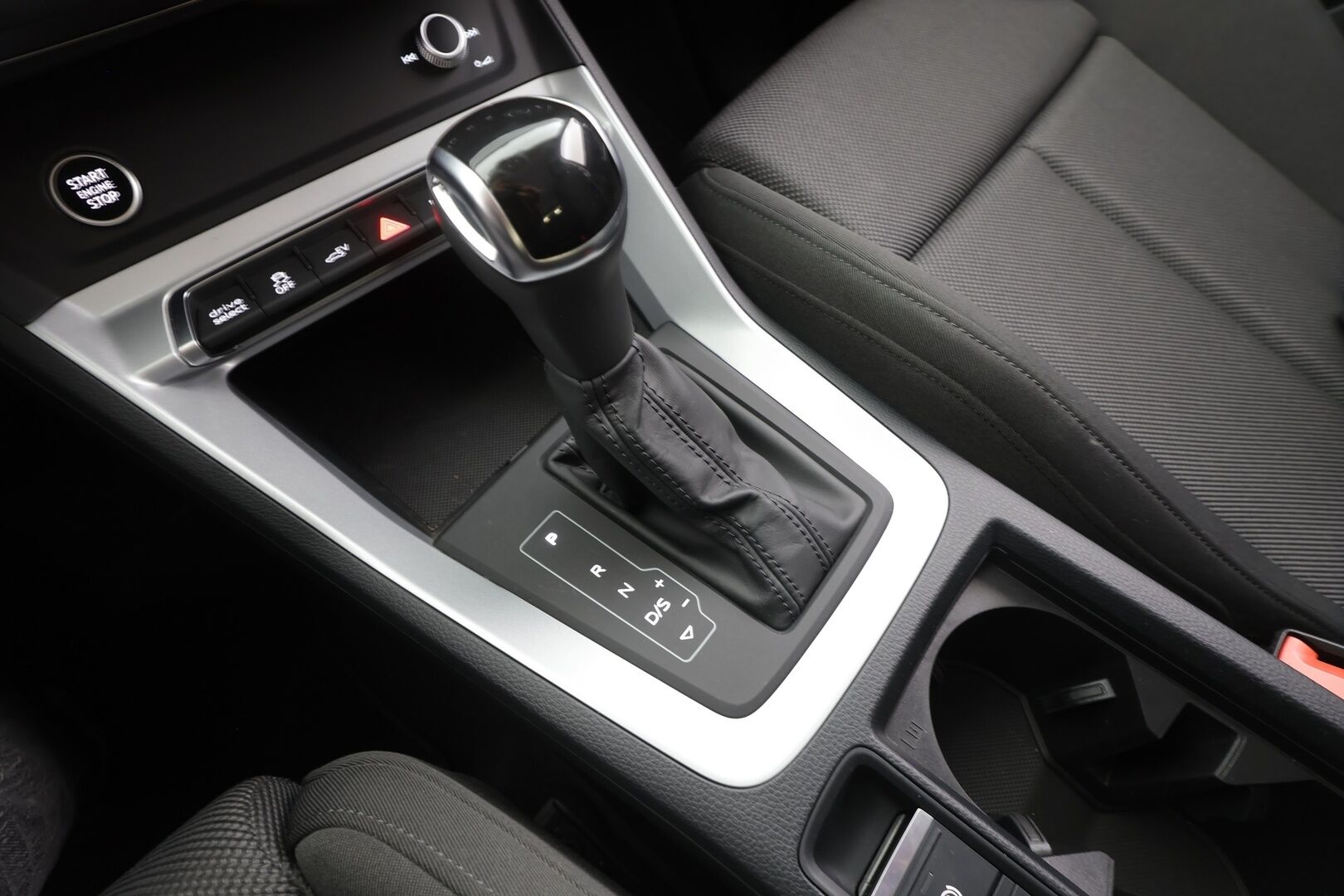Audi Q3 2021 Business 45 TFSI e 180 kW S tronic Electrified Edition - | ACC | P.kamera | Sporttipenkit | Keyless | Digimittaristo | Kaistavahti | LED | Apple & Android | Merkkihuollot | 1-om suomiauto |