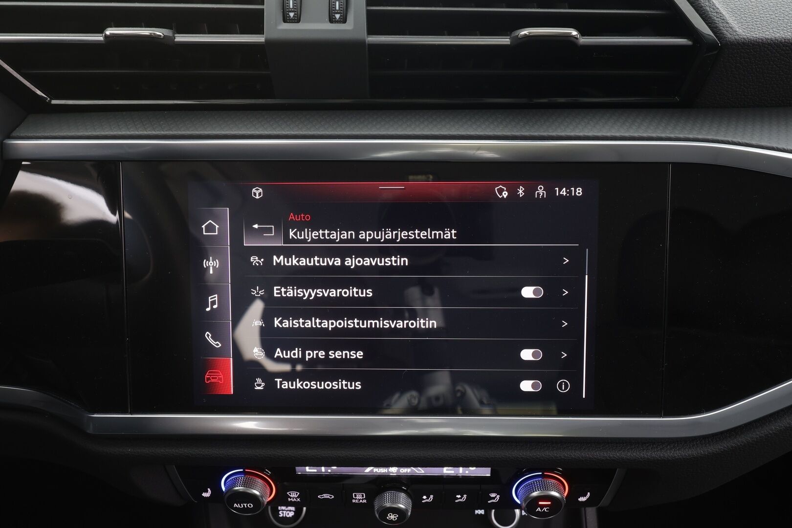 Audi Q3 2021 Business 45 TFSI e 180 kW S tronic Electrified Edition - | ACC | P.kamera | Sporttipenkit | Keyless | Digimittaristo | Kaistavahti | LED | Apple & Android | Merkkihuollot | 1-om suomiauto |