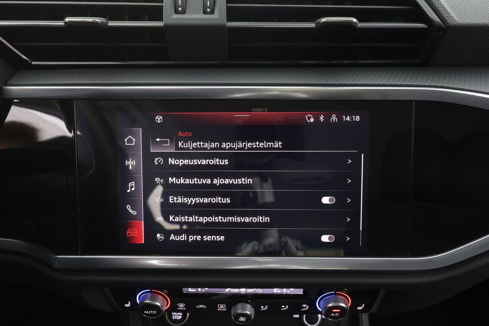 Audi Q3 2021 Business 45 TFSI e 180 kW S tronic Electrified Edition - | ACC | P.kamera | Sporttipenkit | Keyless | Digimittaristo | Kaistavahti | LED | Apple & Android | Merkkihuollot | 1-om suomiauto |