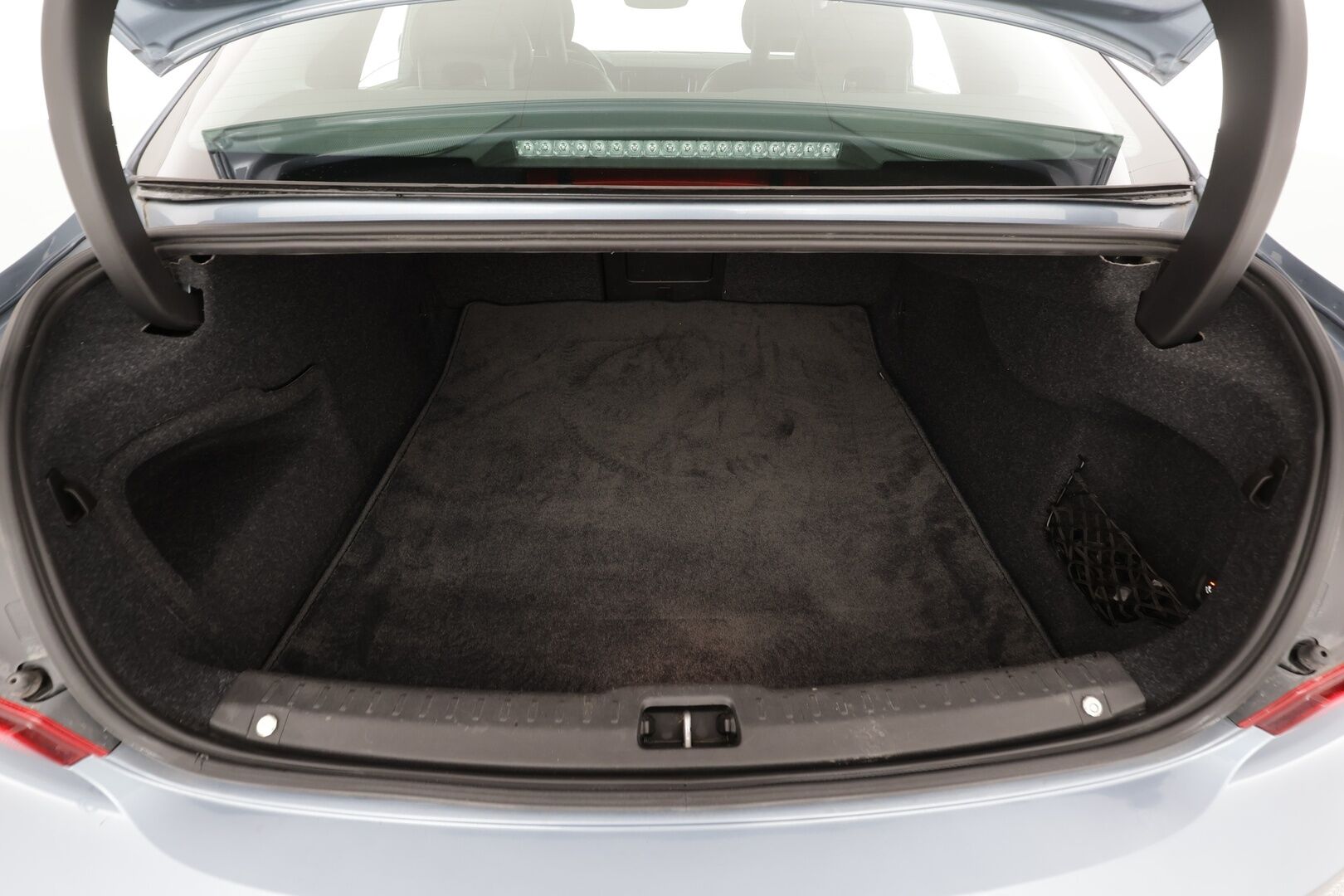 Volvo S90 2017 D4 Business Inscription aut * Webasto / Koukku / ACC / Full-LED / P.Kamera / Sportnahat Muistilla / Navi * - Kahdet renkaat