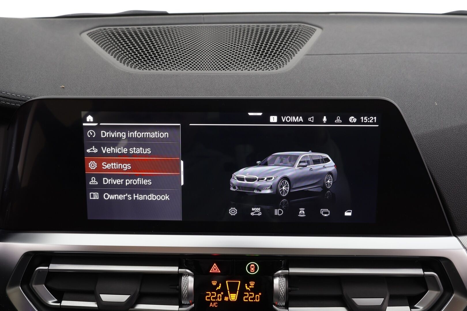 BMW 320 2021 G21 Touring 320d A xDrive Business Luxury MHEV * Adapt.Vakkari / HiFi / Peruutuskamera / LED / Panorama / Vetokoukku / Comfort Access - Lohkolämmitin / Navi / Nahat / Kahdet renkaat aluvanteilla / SUPERVARUSTEET!