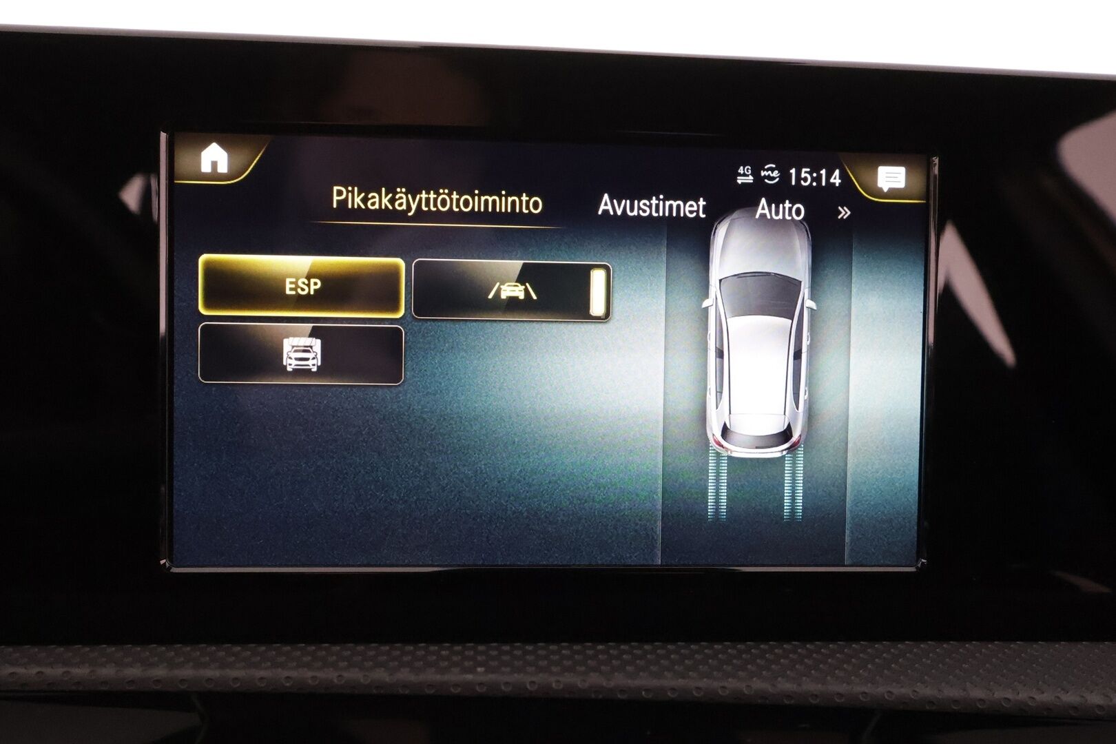 Mercedes-Benz A 2021 180 A Business AMG * Vakkari / Sporttipenkit / Kaistavahti / Navi / LED / P.kamera / Puolinahat * - Suomi-auto / Kahdet renkaat aluvanteilla - HULLUT AVAJAISHULINAT KORKOTARJOUS 3,29 %