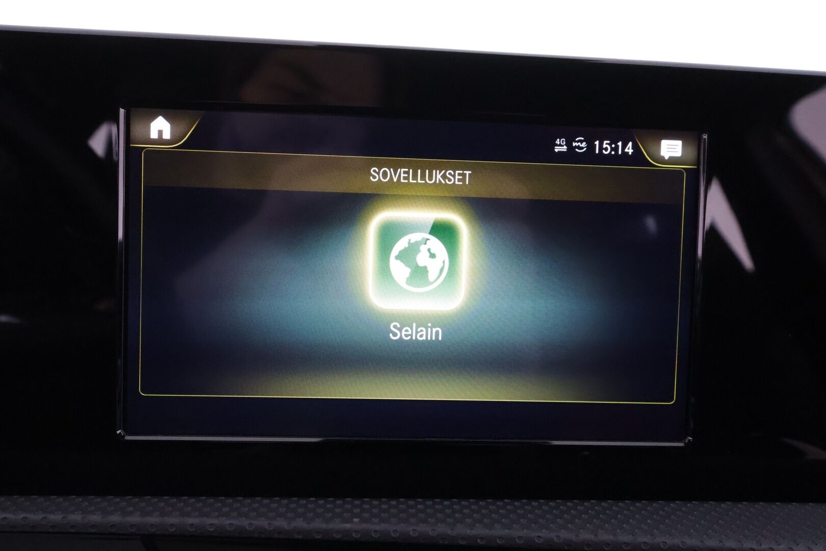 Mercedes-Benz A 2021 180 A Business AMG * Vakkari / Sporttipenkit / Kaistavahti / Navi / LED / P.kamera / Puolinahat * - Suomi-auto / Kahdet renkaat aluvanteilla - HULLUT AVAJAISHULINAT KORKOTARJOUS 3,29 %