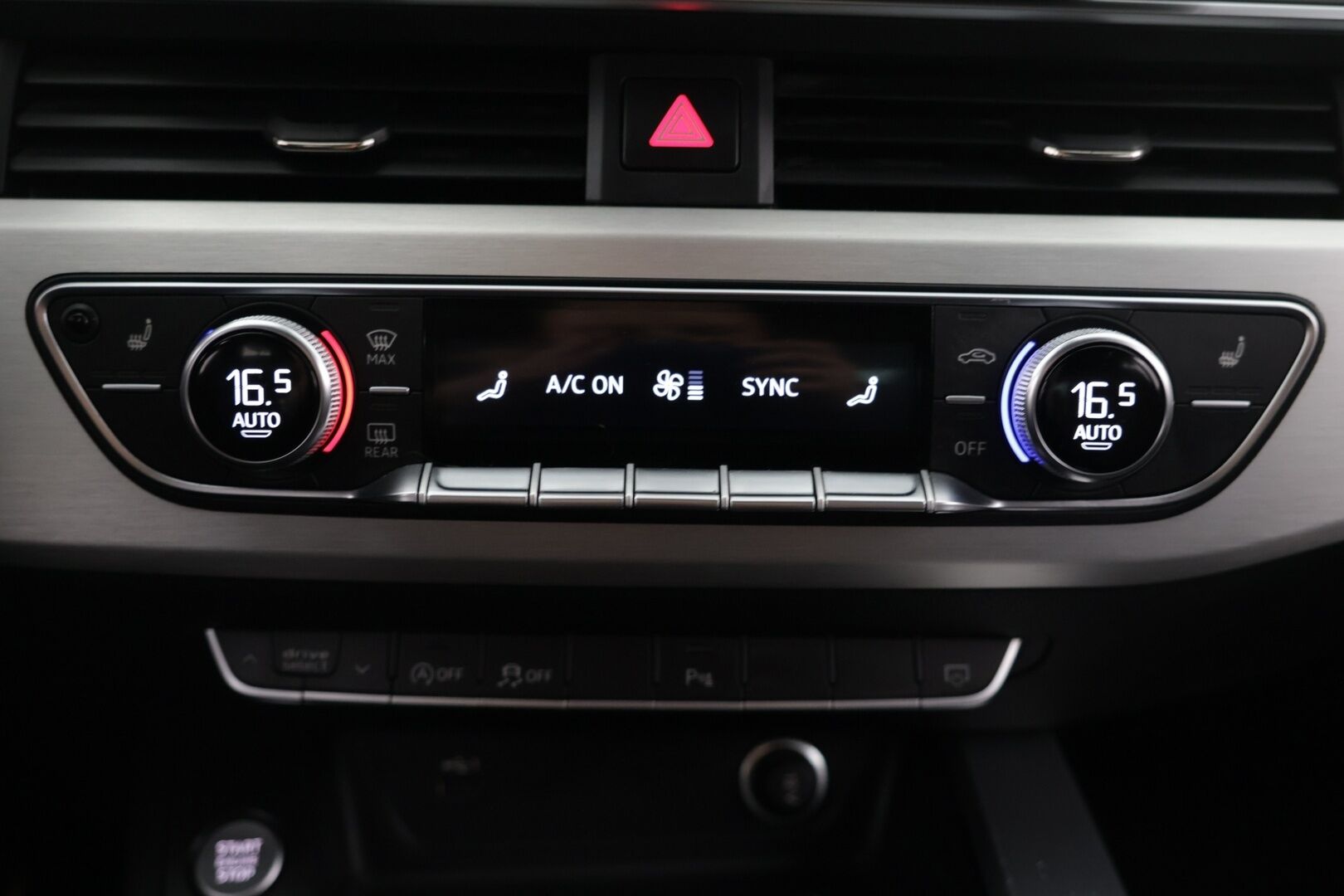 Audi A4 2021 Avant Business S line Comfort Edition 35 TFSI 110 kW MHEV S tronic - Webasto | S-line | Puolinahka | Matrix valot