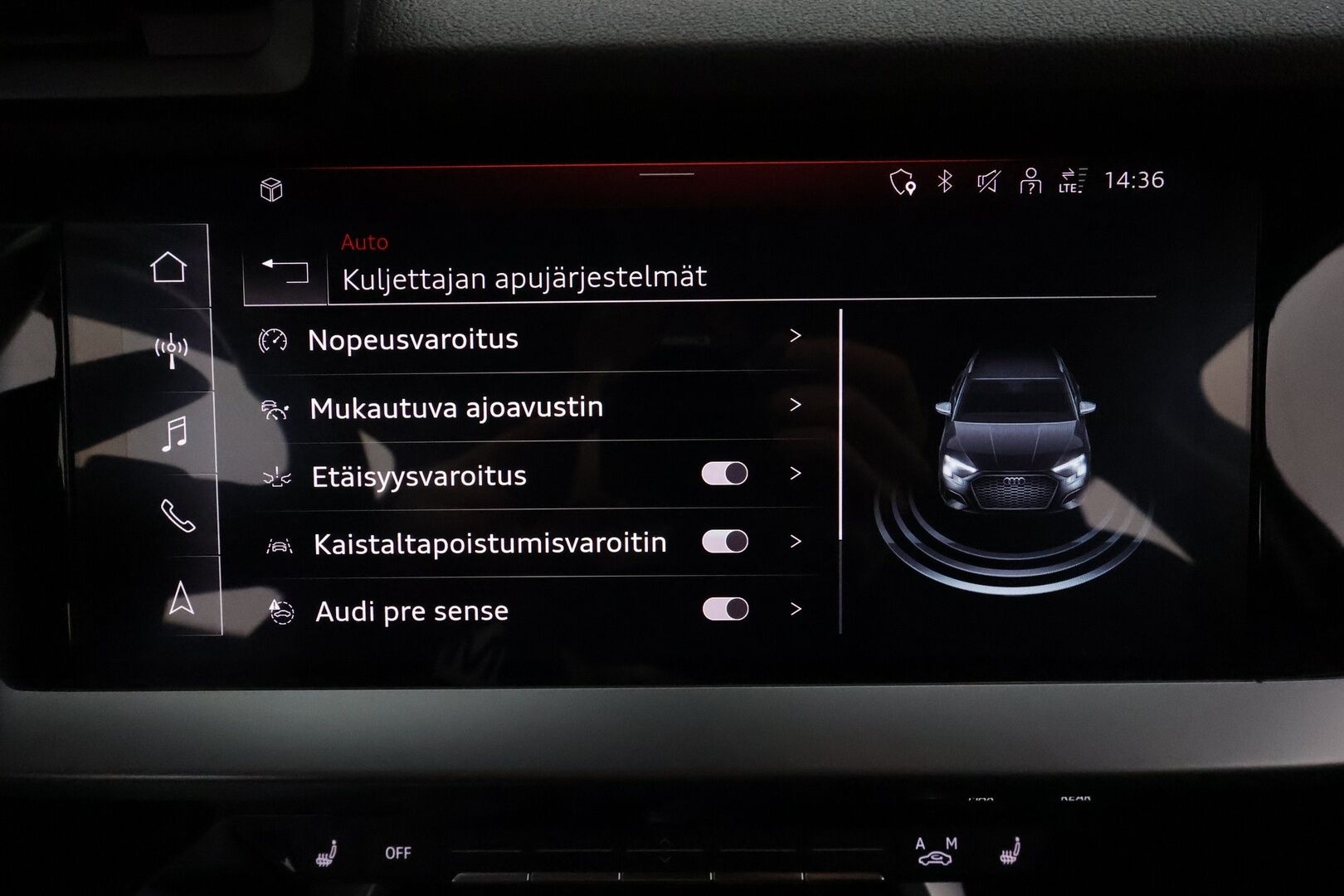 Audi A3 2021 40TFSI e S Tronic *ACC / P.tutkat / LED / Digimittaristo / Sporttipenkit* - Akku kuntotarkastettu SOH 91,1% / 1.Om Suomi-auto / Kahdet renkaat aluvanteilla 