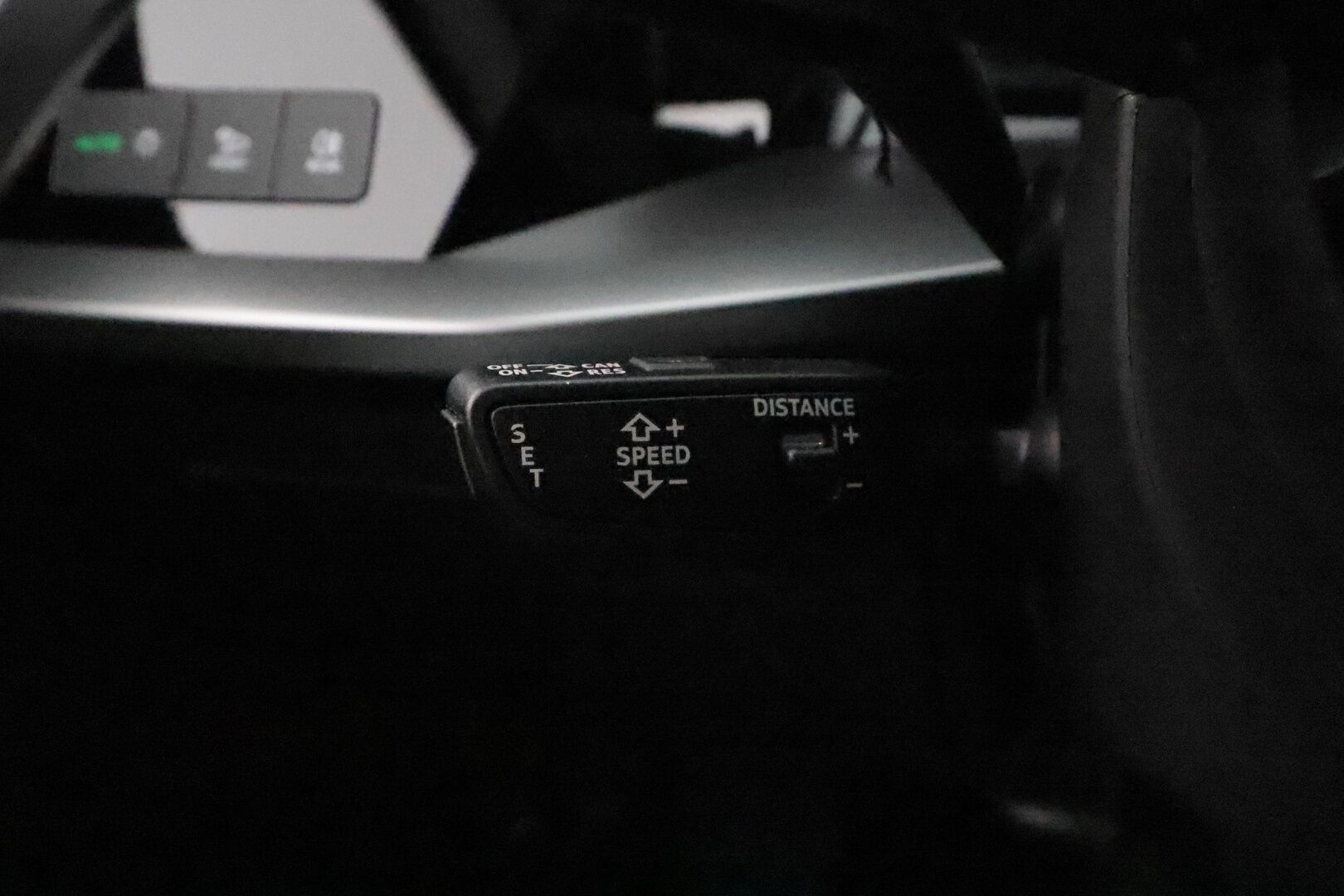 Audi A3 2021 40TFSI e S Tronic *ACC / P.tutkat / LED / Digimittaristo / Sporttipenkit* - Akku kuntotarkastettu SOH 91,1% / 1.Om Suomi-auto / Kahdet renkaat aluvanteilla - Osta nyt, maksa vasta ensi vuonna