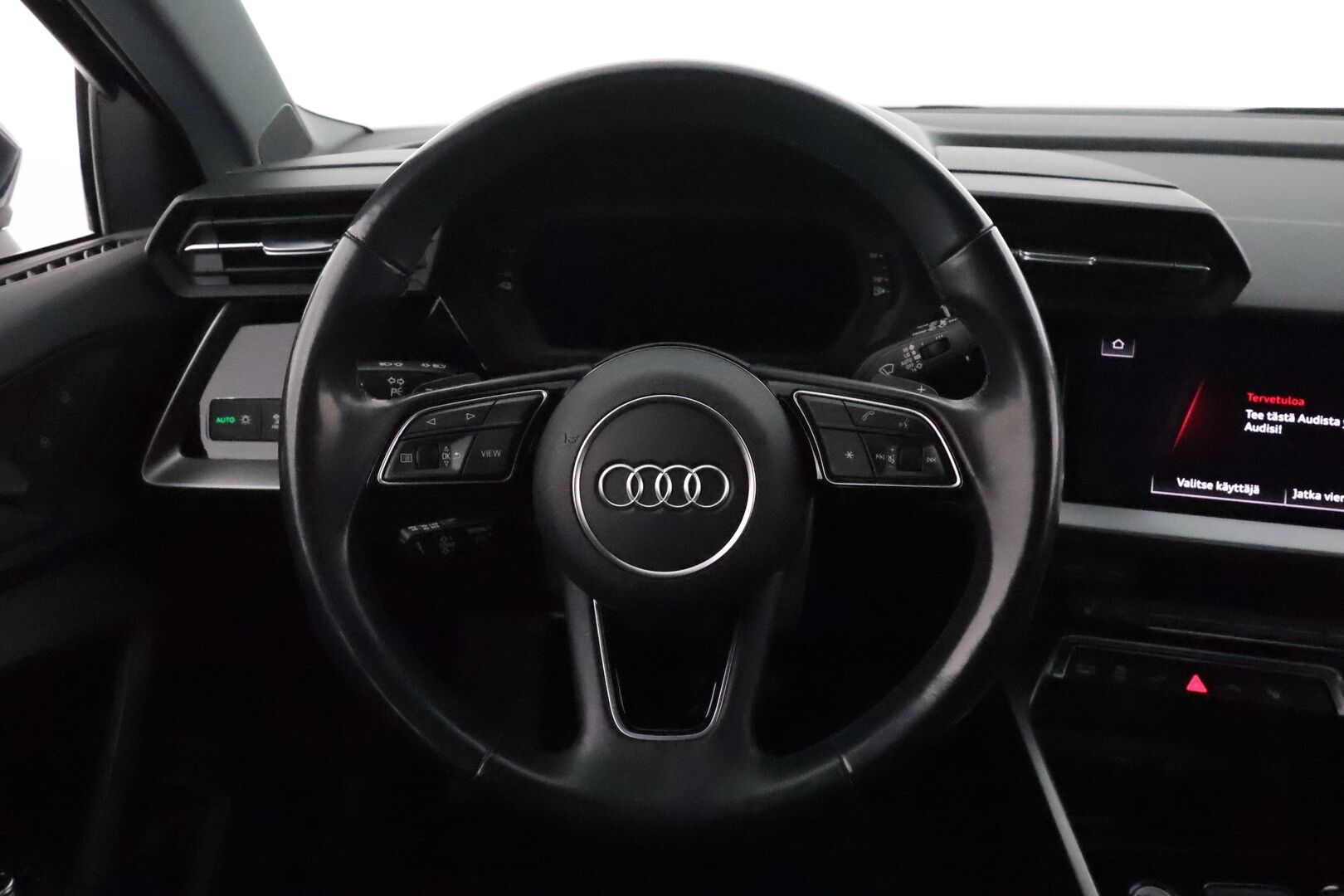 Audi A3 2021 40TFSI e S Tronic *ACC / P.tutkat / LED / Digimittaristo / Sporttipenkit* - Akku kuntotarkastettu SOH 91,1% / 1.Om Suomi-auto / Kahdet renkaat aluvanteilla 