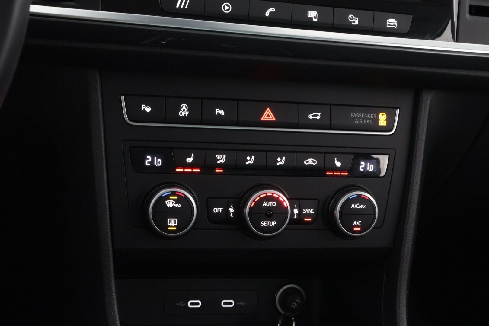 Seat Ateca 2021 1,5 TSI 150 EVO Style Business DSG - Adapt.Vakkari | Peruutuskamera | Adapt.LED | Lohko&Sisäpistoke | Ratinlämmitys