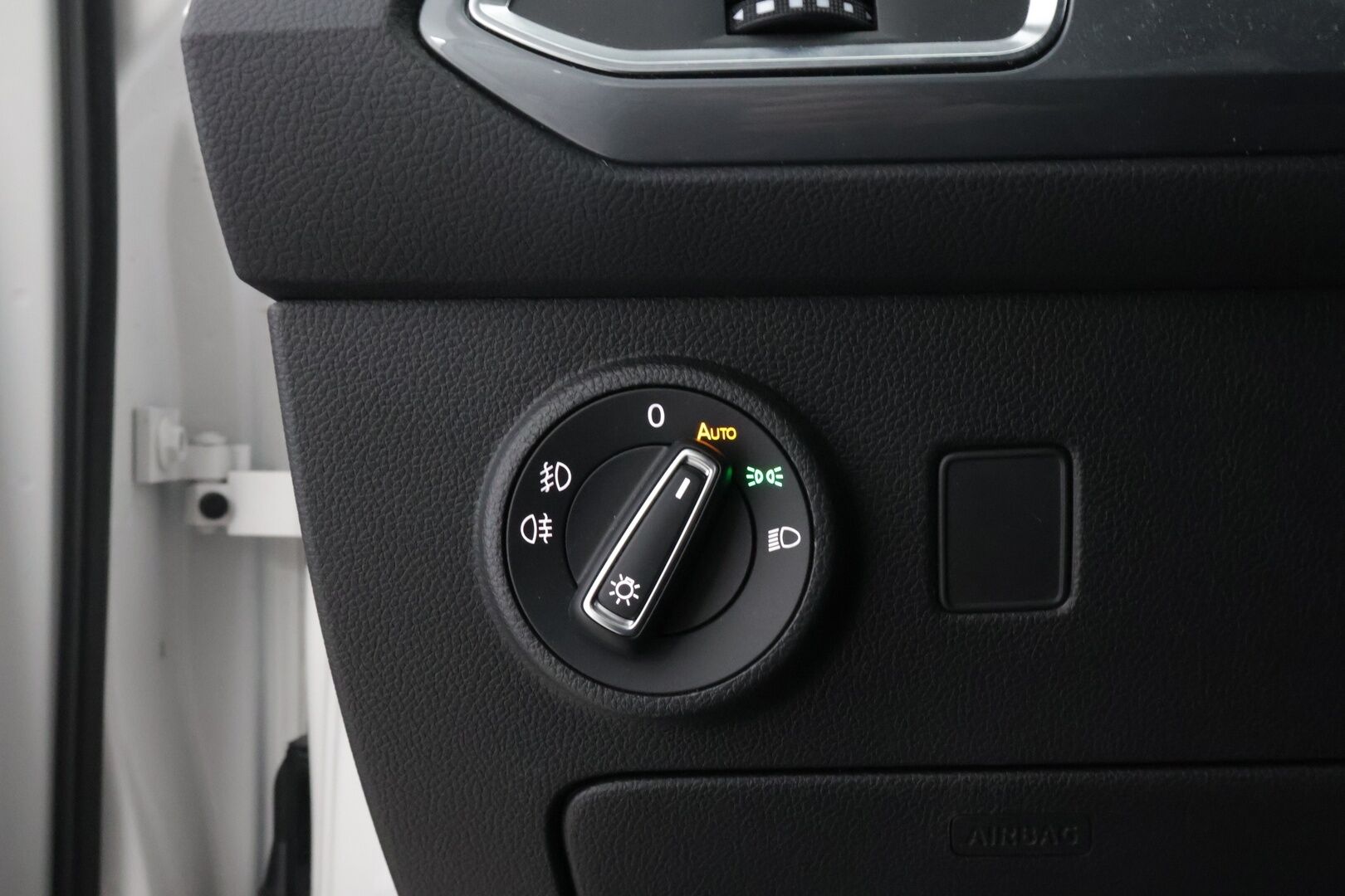 Seat Ateca 2021 1,5 TSI 150 EVO Style Business DSG - Adapt.Vakkari | Peruutuskamera | Adapt.LED | Lohko&Sisäpistoke | Ratinlämmitys