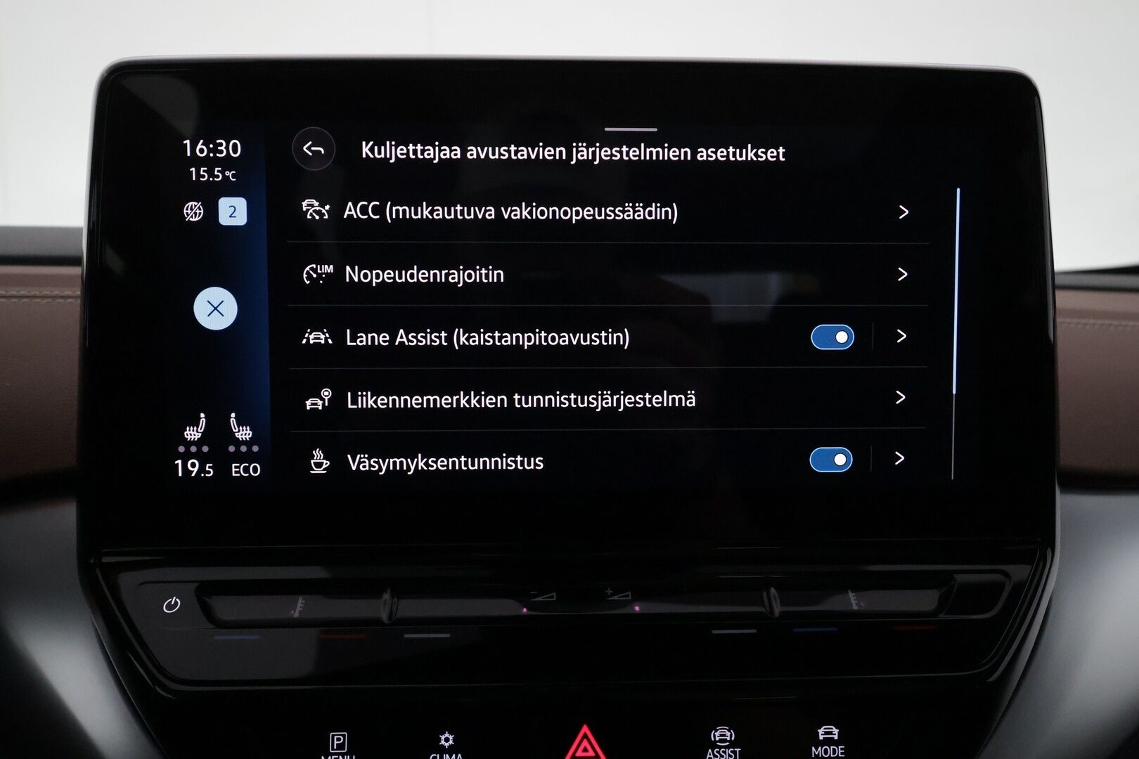 Volkswagen ID.4 2021 Pro Performance Family 150 kW **Lasikatto / Lämpöpumppu / Matrix LED / Adapt.vakkari / P.kamera** - 1.om suomi-auto / kahdet aluvanteet renkailla