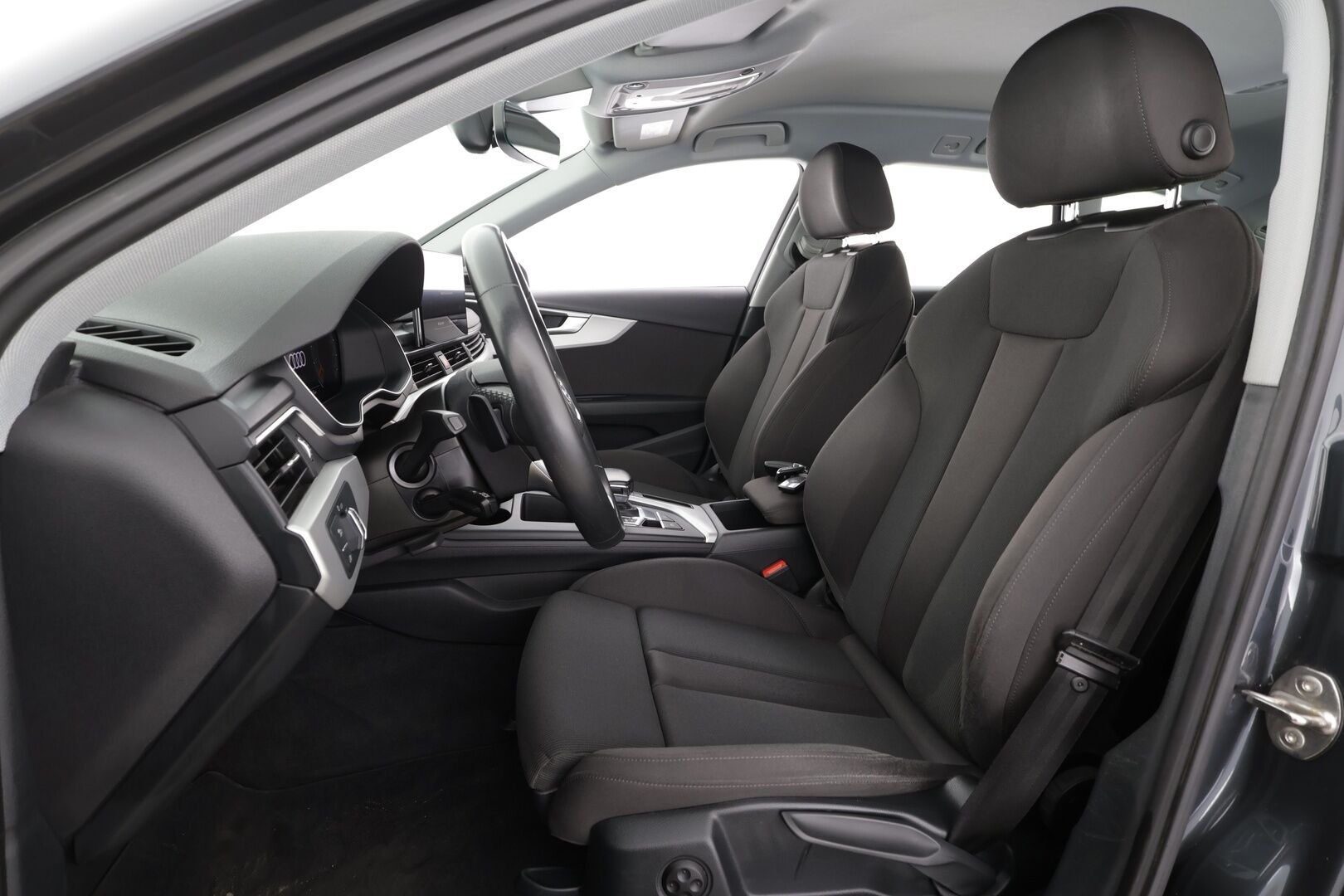 Audi A4 allroad quattro 2022 Business 40 TDI 150 kW MHEV quattro S tronic * ACC / P.kamera / Matrix LED / Koukku / Digimittaristo / Sporttipenkit * - 1.Om Suomi-auto / Kahdet renkaat aluvanteilla / Merkkihuollettu