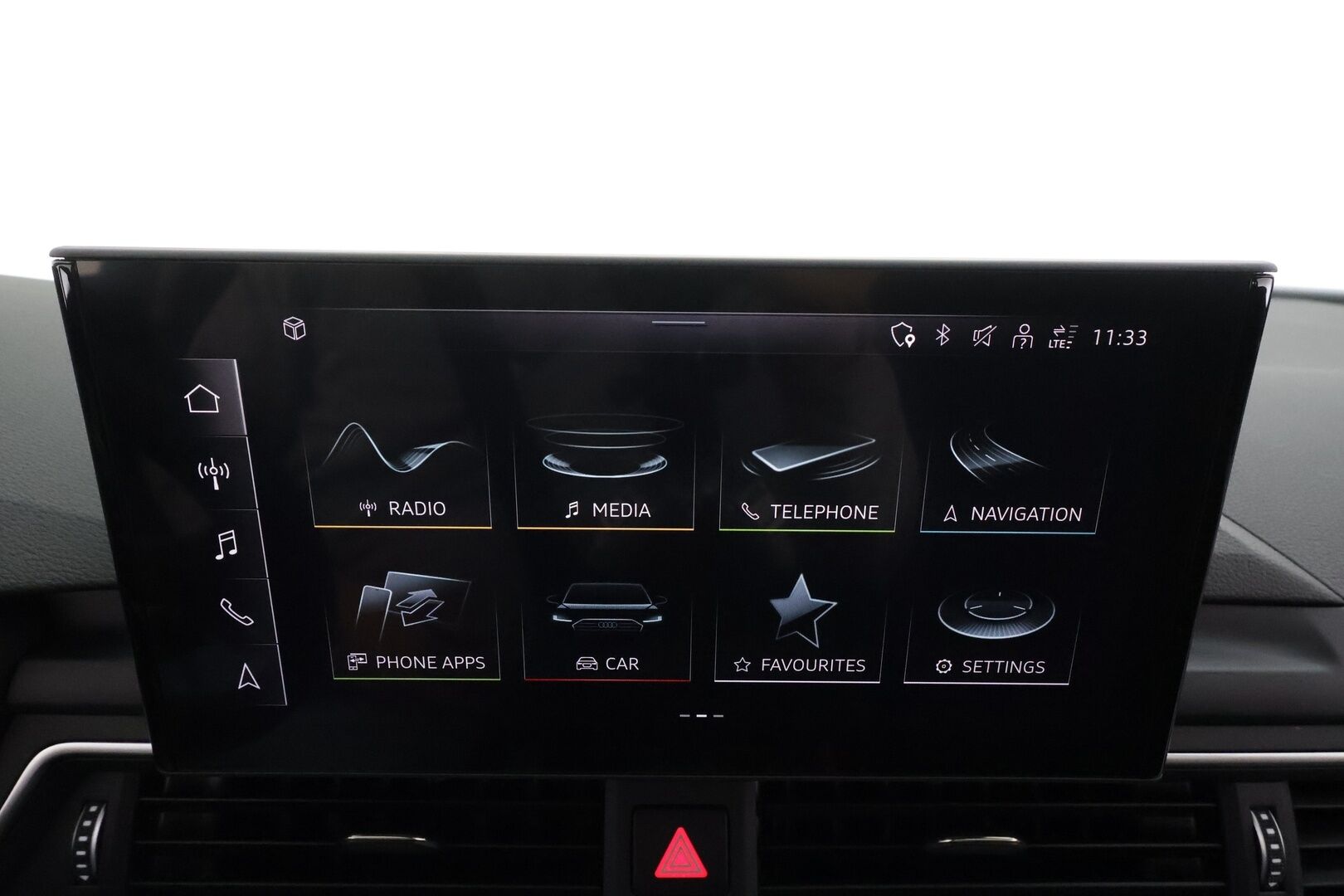 Audi A4 allroad quattro 2022 Business 40 TDI 150 kW MHEV quattro S tronic * ACC / P.kamera / Matrix LED / Koukku / Digimittaristo / Sporttipenkit * - 1.Om Suomi-auto / Kahdet renkaat aluvanteilla / Merkkihuollettu - HULLUT AVAJAISHULINAT KORKOTARJOUS 3,29 %