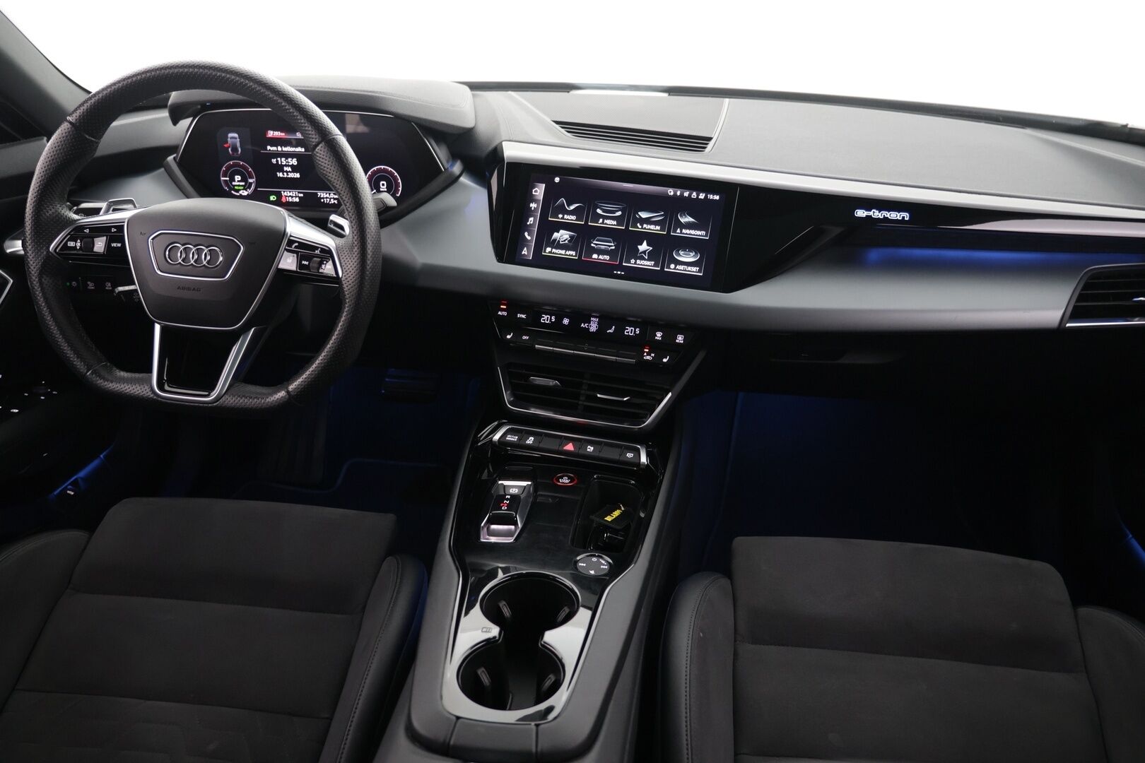 Audi E-TRON GT 2022 60 quattro S-Line * HUD / B&O / ACC / 360° / Ilma-alusta / 14-penkit * - Huippusiisti! / Flektit tehty / Todella hieno yksilö!