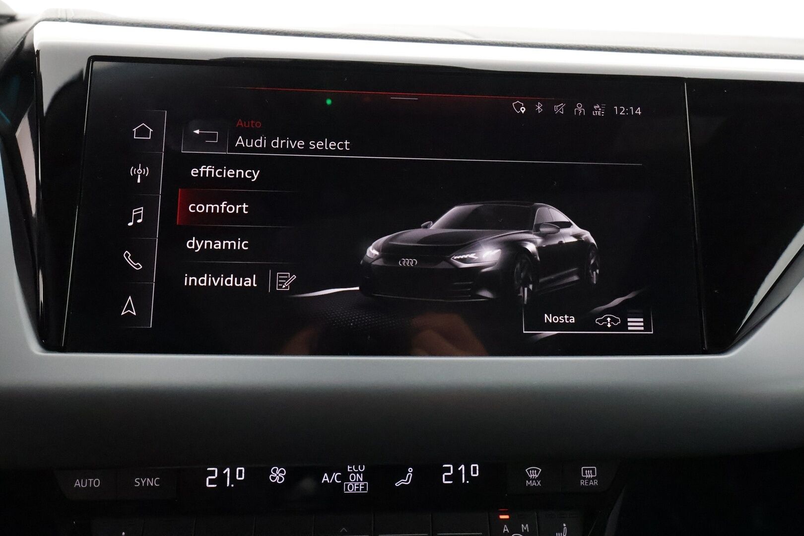 Audi e-tron GT 2022 60 quattro*Lämpöpumppu / ACC/ Ilma-alusta / Teknologia paketti / Matrix LED / Lasikatto / Nahka-alcantara Sporttipenkit* - 2,99 % KORKOTARJOUS TÄHÄN AUTOON - *Uudet kesärenkaat ja 2x alut / Suomi-auto / Supersiisti*