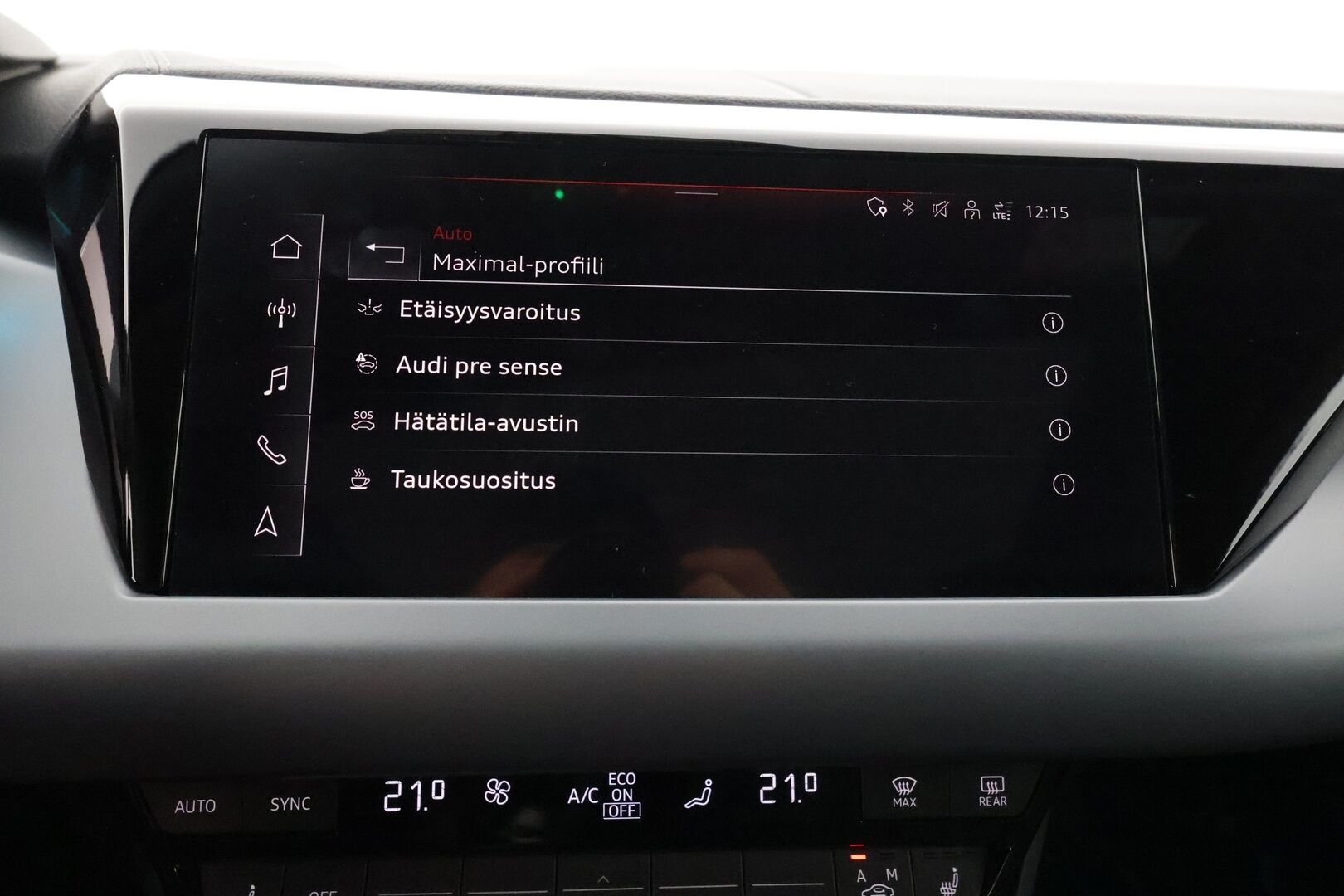 Audi e-tron GT 2022 60 quattro*Lämpöpumppu / ACC/ Ilma-alusta / Teknologia paketti / Matrix LED / Lasikatto / Nahka-alcantara Sporttipenkit* - 2,99 % KORKOTARJOUS TÄHÄN AUTOON - *Uudet kesärenkaat ja 2x alut / Suomi-auto / Supersiisti*