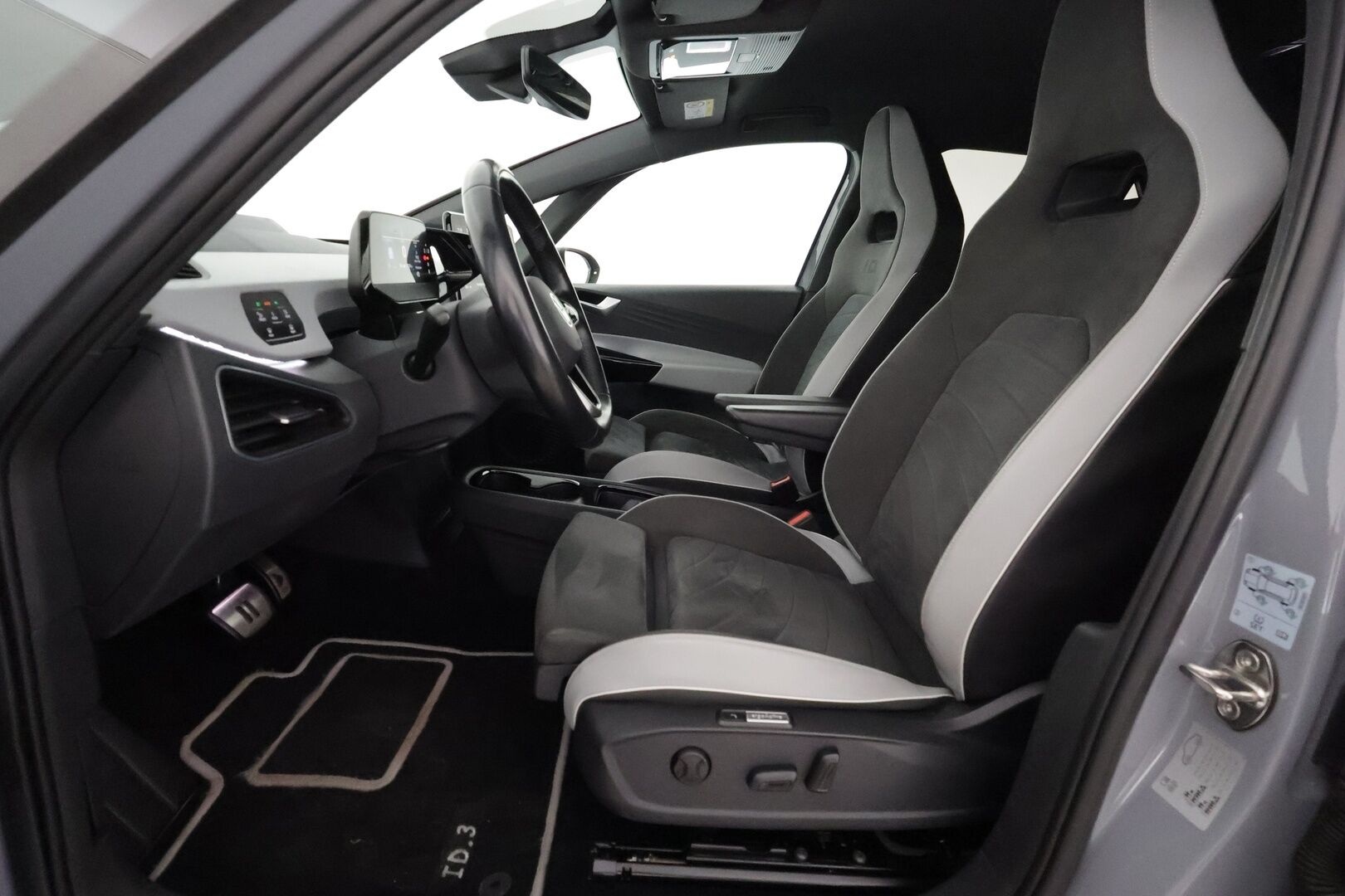 Volkswagen ID.3 2021 Pro S 150 kW, akku 77 kWh ** Lämpöpumppu / Adapt.vakkari / IQ LED / HUD / Hierovat sporttipenkit / Keyless - Akku kuntotarkastettu / P.kamera / Apple&Android / 2x renkaat 