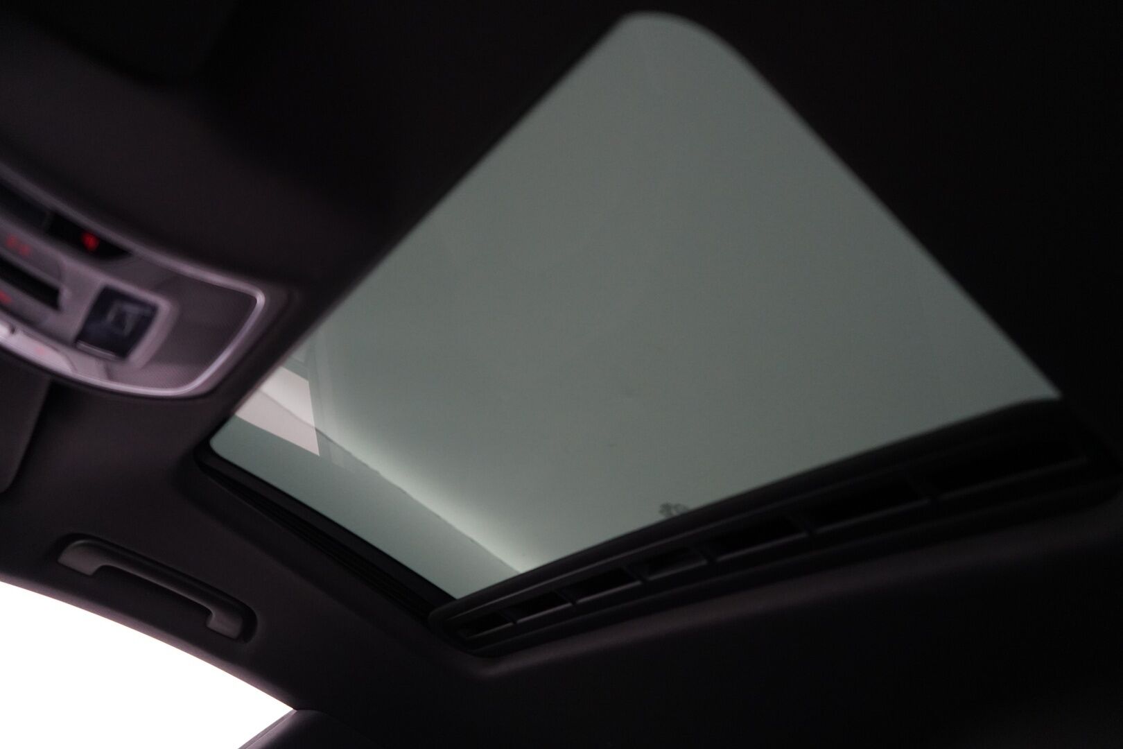 Audi A7 2014 3,0 V6 TFSI Business S-line quattro S tronic Start-Stop *Bose / Nahat / Koukku / S.kontti / Kattoluukku* - Kahdet renkaat alumiinivantein / Juuri huollettu / Mekatroniikka uusittu / Juuri katsastettu