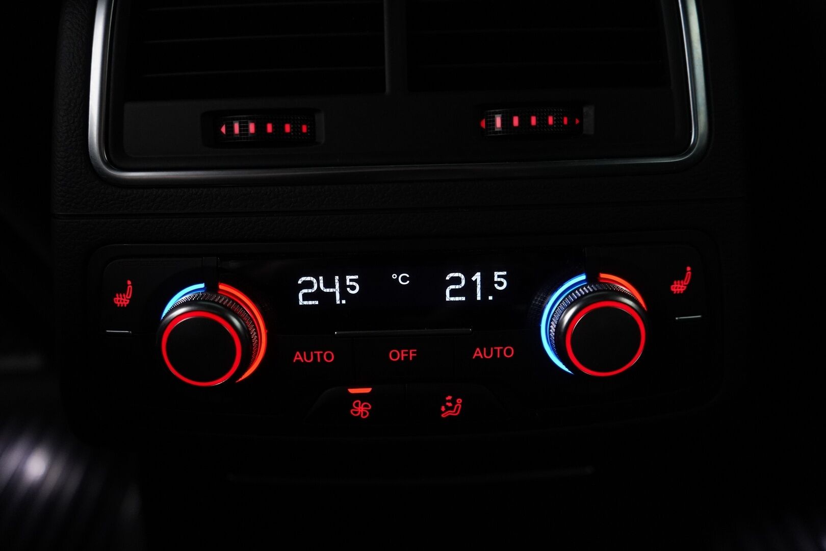 Audi A7 2014 3,0 V6 TFSI Business S-line quattro S tronic Start-Stop *Bose / Nahat / Koukku / S.kontti / Kattoluukku* - Kahdet renkaat alumiinivantein / Juuri huollettu / Mekatroniikka uusittu / Juuri katsastettu