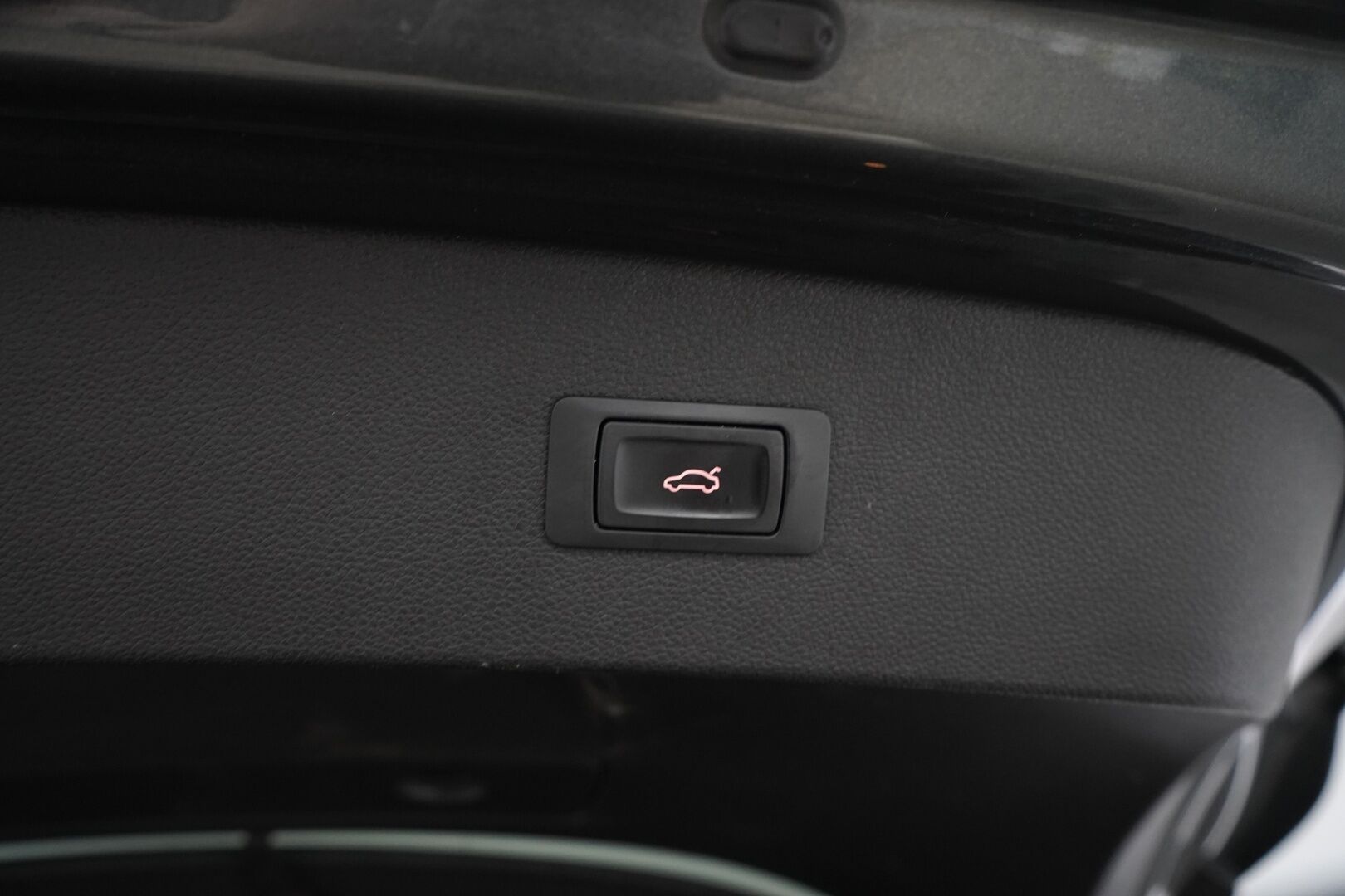 Audi A7 2014 3,0 V6 TFSI Business S-line quattro S tronic Start-Stop *Bose / Nahat / Koukku / S.kontti / Kattoluukku* - Kahdet renkaat alumiinivantein / Juuri huollettu / Mekatroniikka uusittu / Juuri katsastettu