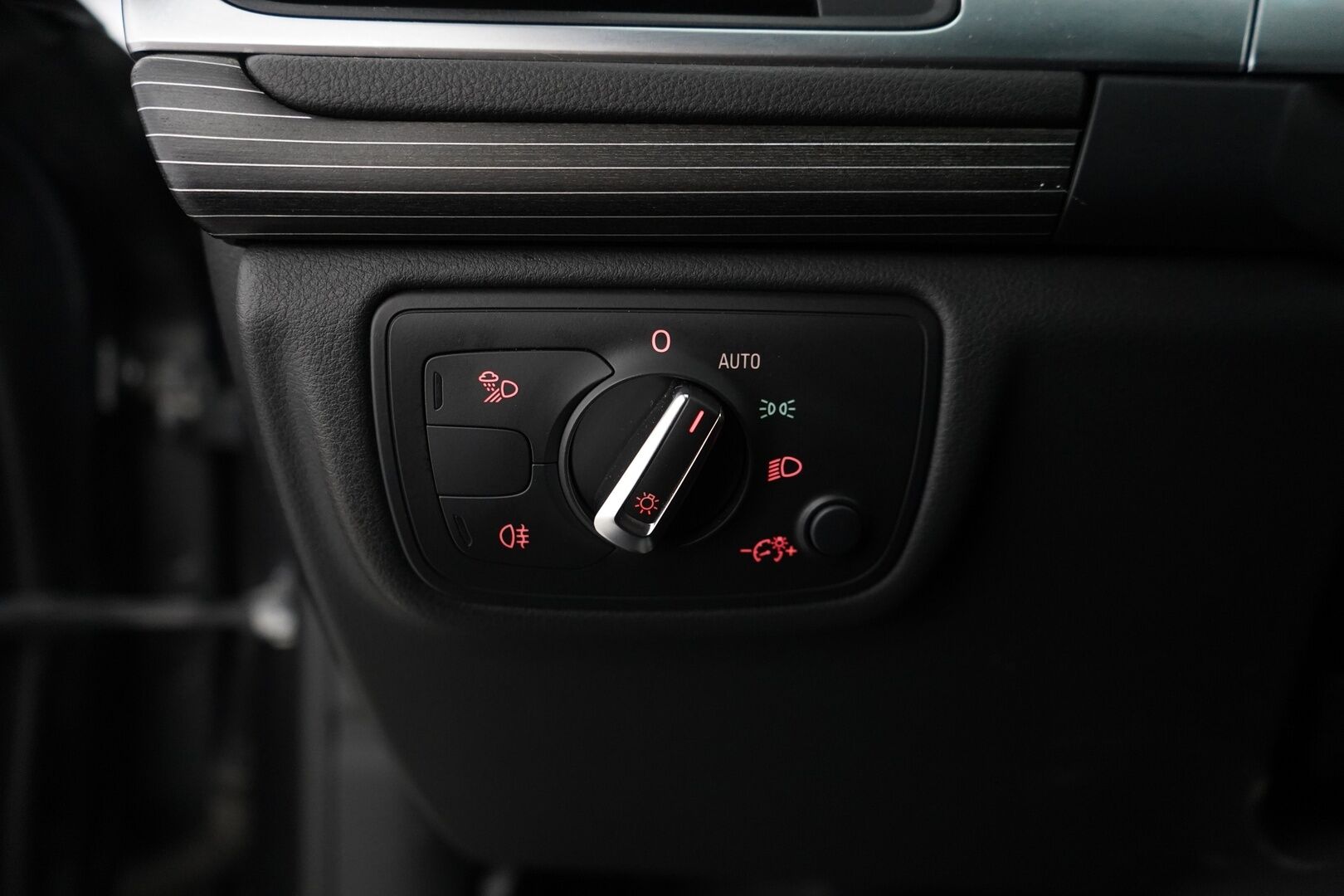 Audi A7 2014 3,0 V6 TFSI Business S-line quattro S tronic Start-Stop *Bose / Nahat / Koukku / S.kontti / Kattoluukku* - Kahdet renkaat alumiinivantein / Juuri huollettu / Mekatroniikka uusittu / Juuri katsastettu