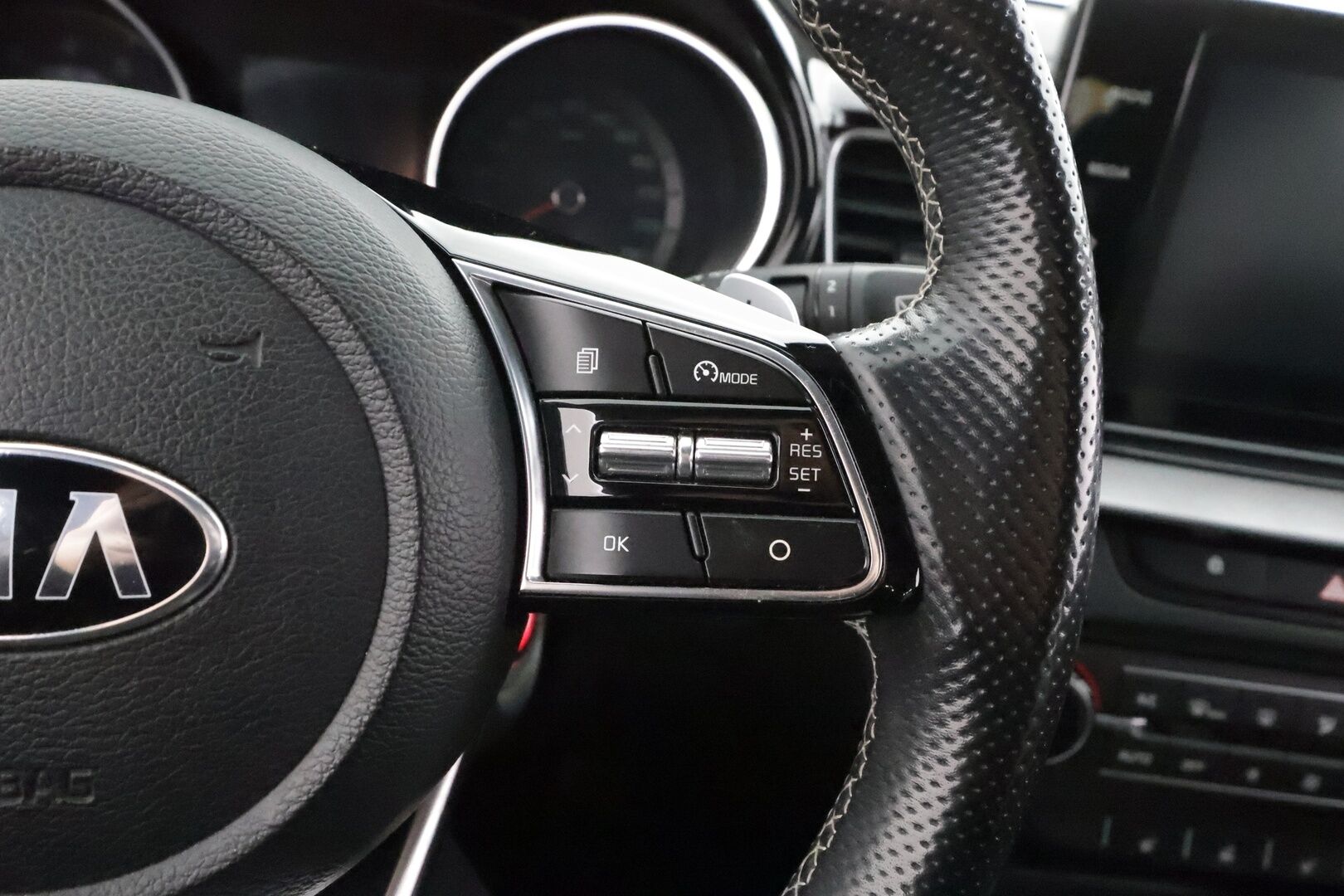 Kia ProCeed 2021 1,5 T-GDI 160hv GT-Line DCT - Suomiauto | Facelift | Peruutuskamera | Apple&Android | Puolinahkasisusta | Ratinlämmitys | 2x Renkaat Aluvantein!
