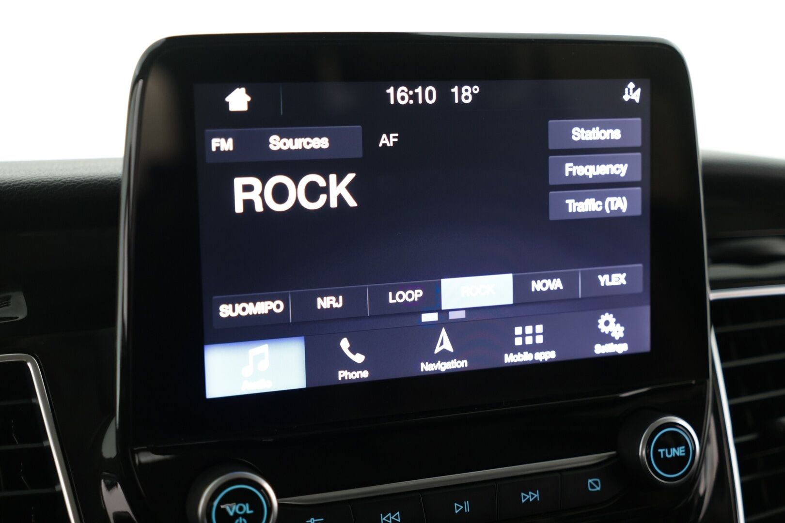 Ford Tourneo 2020 Tourneo Custom / Nahkapenkit / Kuljettajanistuin sähköinen / Vakkari - Todella siisti! / Kahdet Renkaat - HULLUT AVAJAISHULINAT KORKOTARJOUS 3,29 %