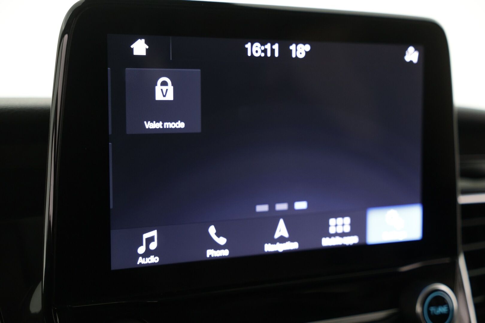 Ford Tourneo 2020 Tourneo Custom / Nahkapenkit / Kuljettajanistuin sähköinen / Vakkari - Todella siisti! / Kahdet Renkaat - HULLUT AVAJAISHULINAT KORKOTARJOUS 3,29 %