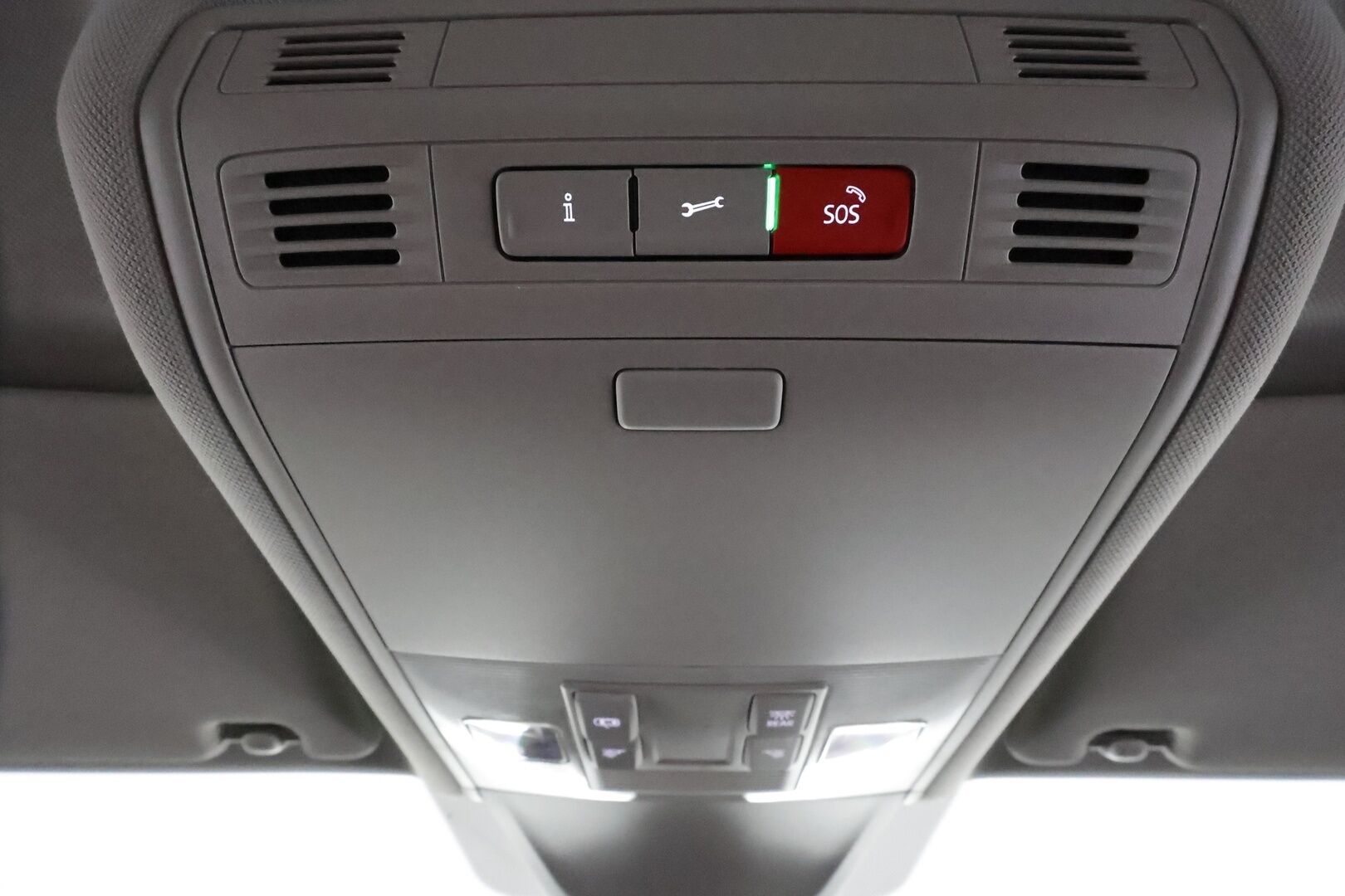 Volkswagen Tiguan 2021 Style Business eHybrid 180 kW DSG **ACC / Matrix-LED / P.Kamera / Navi / Kaistavahti / Digimittaristo / Keyless** - Suomi-auto / 2x Latauskaapelit / Kahdet Renkaat / Merkkihuollettu!