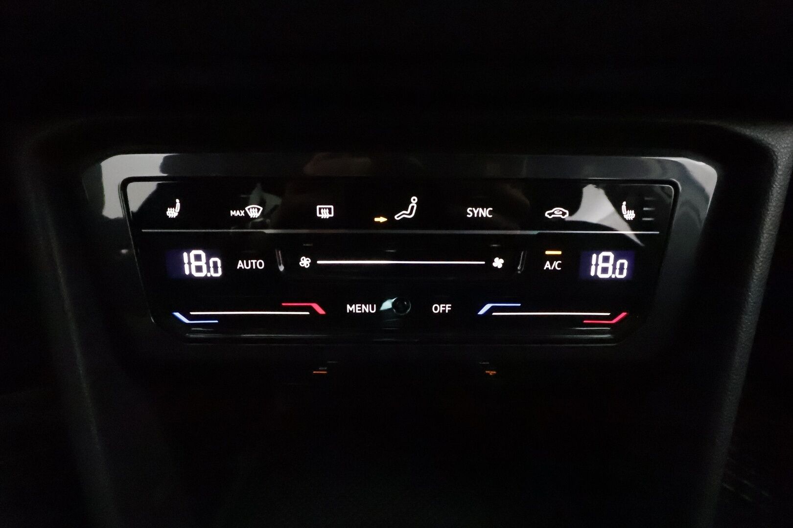 Volkswagen Tiguan 2021 Style Business eHybrid 180 kW DSG **ACC / Matrix-LED / P.Kamera / Navi / Kaistavahti / Digimittaristo / Keyless** - Suomi-auto / 2x Latauskaapelit / Kahdet Renkaat / Merkkihuollettu!