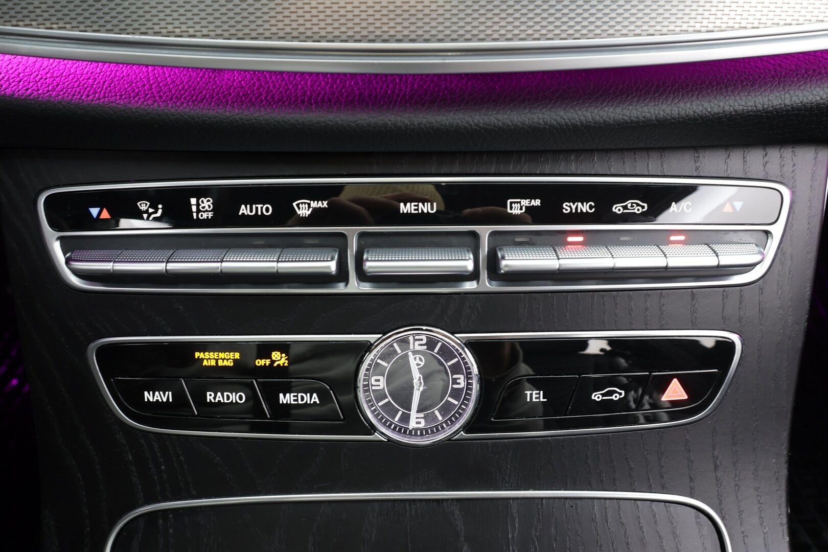 Mercedes-Benz E 2019 220 d T A Business AMG * LED-High Performance / Sportnahat / 360 Kamera / Navi / Ambient-valot / Vakkari * - Kahdet renkaat - HULLUT JOULUT KORKOTARJOUS 2,49% 