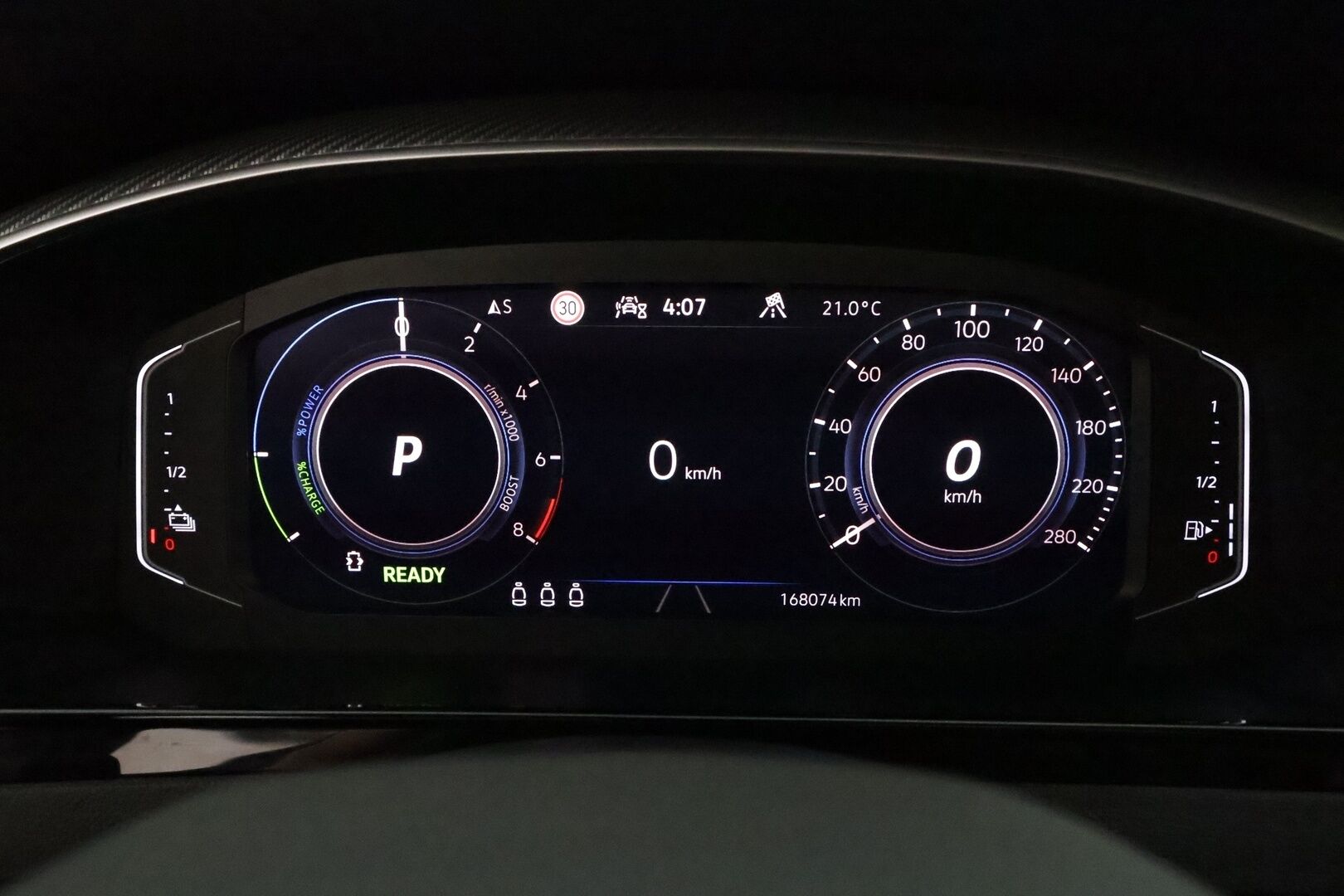 Volkswagen Arteon 2021 Shooting Brake R-Line eHybrid 160 kW DSG **Adapt.vakkari / Adapt.LED / P.kamera / Webasto / HUD / Navi / Keyless** - 1-om Suomi-auto / Akku kuntotarkastettu /  2x Latauskaapelit / Kahdet Renkaat
