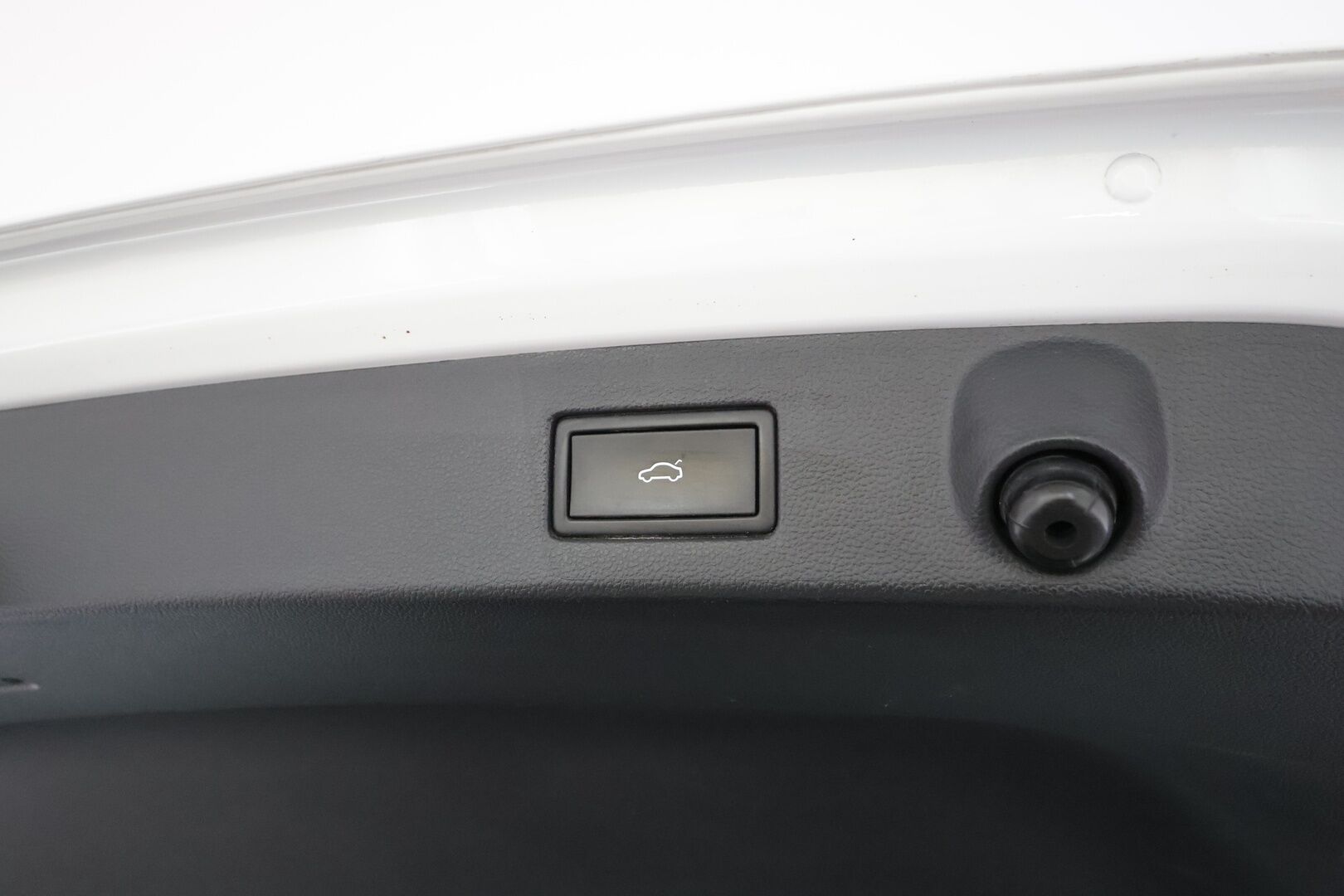 Volkswagen Arteon 2021 Shooting Brake R-Line 2,0 TDI SCR 110 kW DSG * Webasto / Koukku / ACC / Adapt.LED / P.Kamera / Navi / Keyless * - Suomi-auto / Kahdet renkaat aluvanteilla - HULLUT AVAJAISHULINAT KORKOTARJOUS 3,29 %