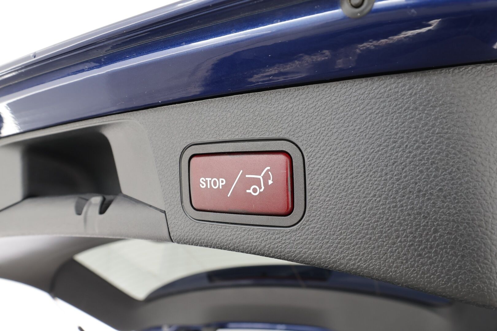 Mercedes-Benz C 2017 220 d 4Matic A Business AMG * ACC / Webasto / Burmester / Panorama / Sportpenkki Muistilla / P.Kamera / ILS-LED * - Huippuvarusteet! Hieno kokonaisuus!