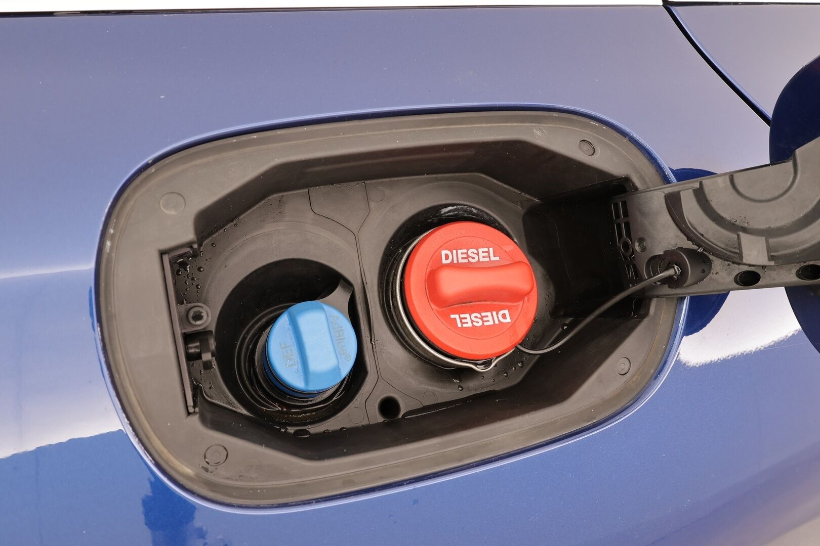 Mercedes-Benz C 2017 220 d 4Matic A Business AMG * ACC / Webasto / Burmester / Panorama / Sportpenkki Muistilla / P.Kamera / ILS-LED * - Huippuvarusteet! Hieno kokonaisuus!