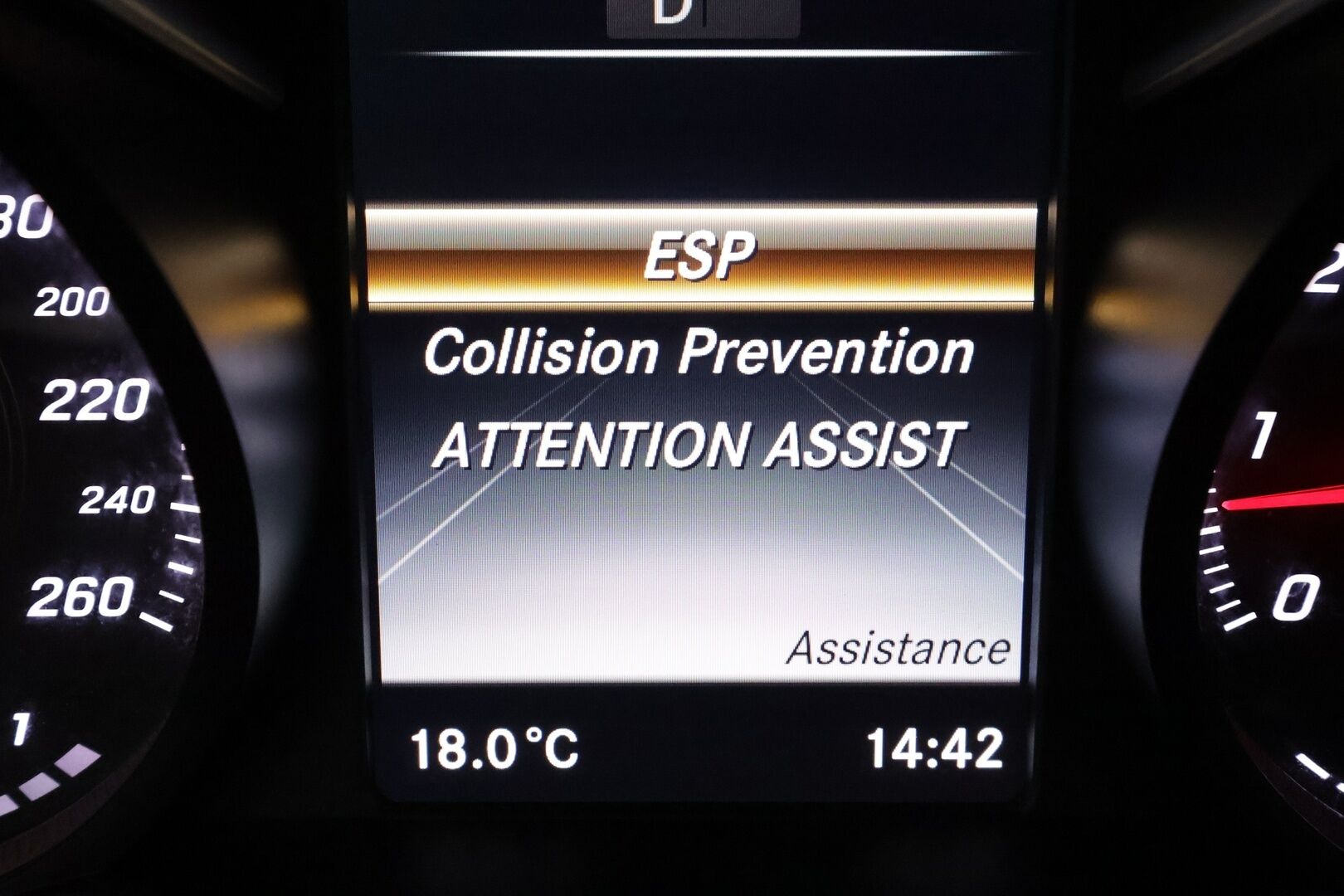 Mercedes-Benz C 2016 180 A Business AMG **LED-High Performance / P.Tutkat / Sporttipenkit / Nahka-Alcantara / Vakkari** - Kahdet Renkaat