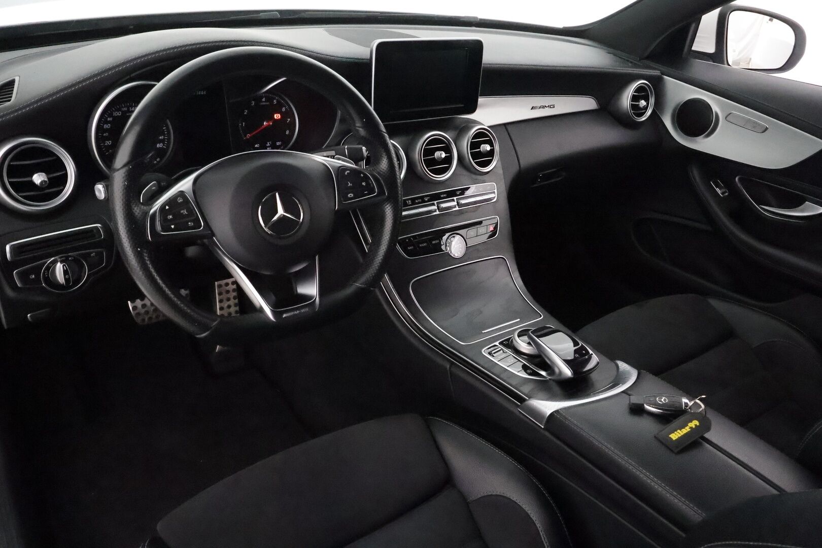 Mercedes-Benz C 2016 180 A Business AMG **LED-High Performance / P.Tutkat / Sporttipenkit / Nahka-Alcantara / Vakkari** - Kahdet Renkaat