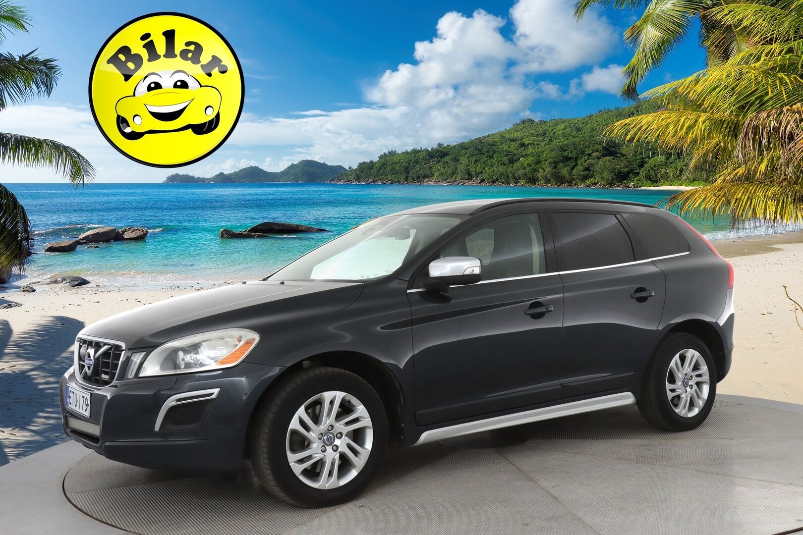 Volvo XC60 2011 D5 AWD R-Design aut - | ACC | Webasto | Koukku | Nahkasisusta | P.Kamera | Navi | Bluetooth | BLIS | 2X Renkaat & Vanteet |