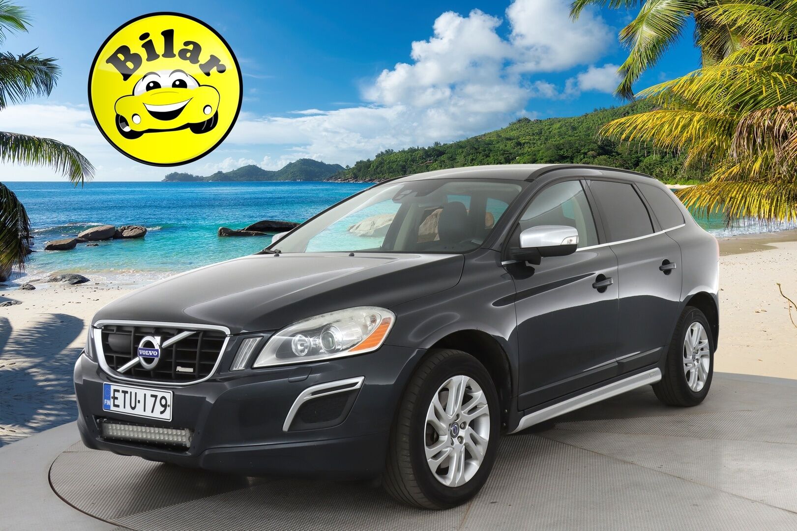 Volvo XC60 2011 D5 AWD R-Design aut - | ACC | Webasto | Koukku | Nahkasisusta | P.Kamera | Navi | Bluetooth | BLIS | 2X Renkaat & Vanteet |