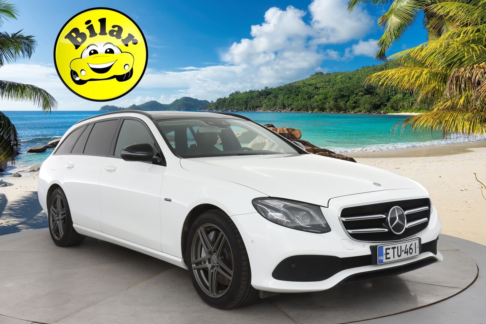 Mercedes-Benz E 2019 300 de T A Business Avantgarde Edition EQ Power - | Widescreen | Distronic Plus | BLIS | Dynamic LED | Panorama | P. Kamera | Kahdet renkaat alumiinivanteilla | Juuri huollettu | 