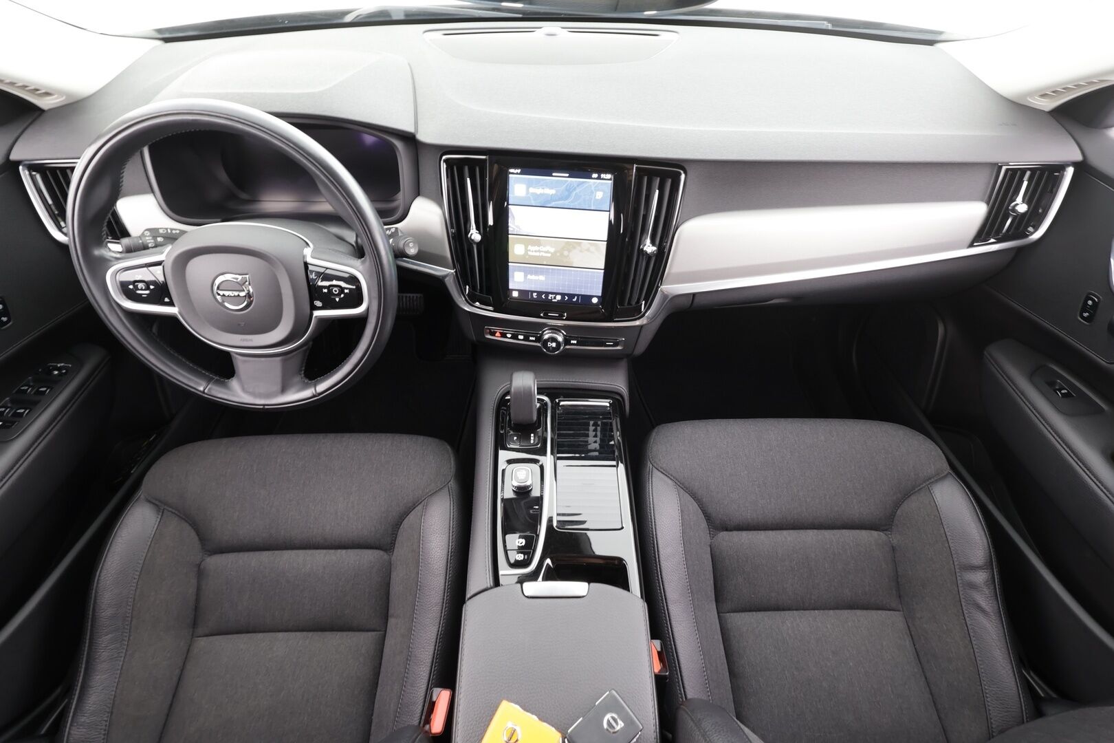 Volvo V90 2022 T6 TwE AWD Business Inscription Expression aut * Webasto / Koukku / ACC / LED / P.kamera / Navi / Kaistavahti * - 1-om Suomi-auto / 2x Latauskaapelit / Kahdet renkaat - HULLUT VÄLIPÄIVÄT KORKOTARJOUS 2,49%